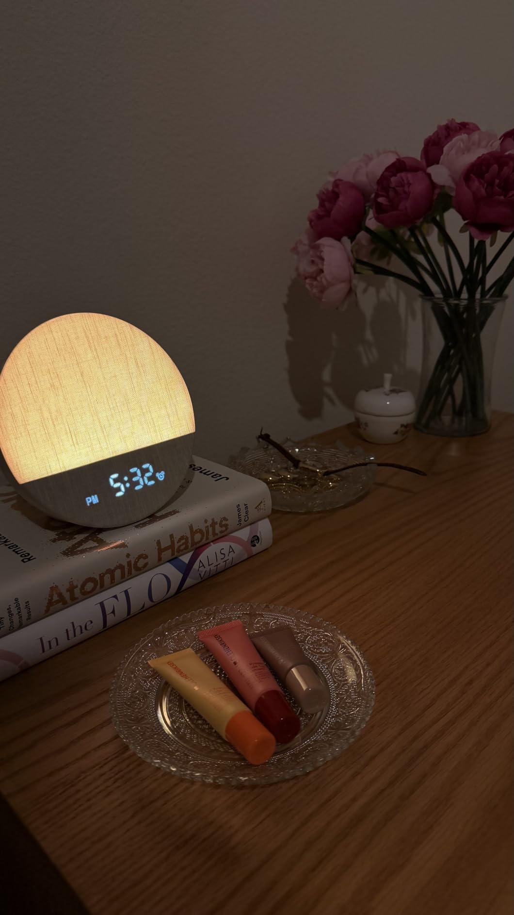 Dreamegg Sunrise Alarm Clock, Natural Wake up Light, White Noise Machine customer photo 1