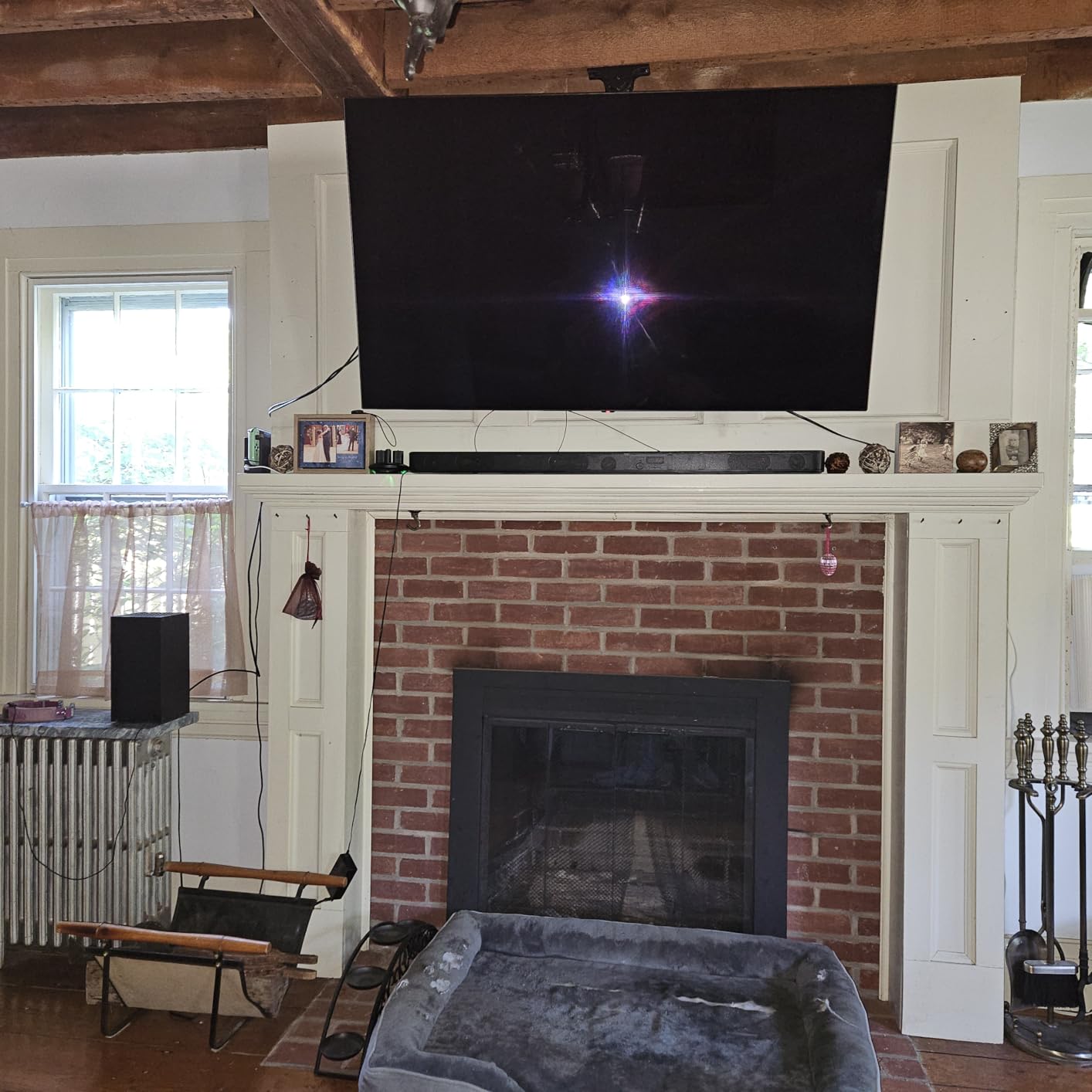 AX WABER Ceiling TV Mount Adjustable Bracket for 26-65 inch LCD LED OLED 4K TVs, Pole Ceiling Mount Holds up to 110lbs,Hanging tv Mount Max VESA 400x400mm (AX11TB01), Black customer photo 1
