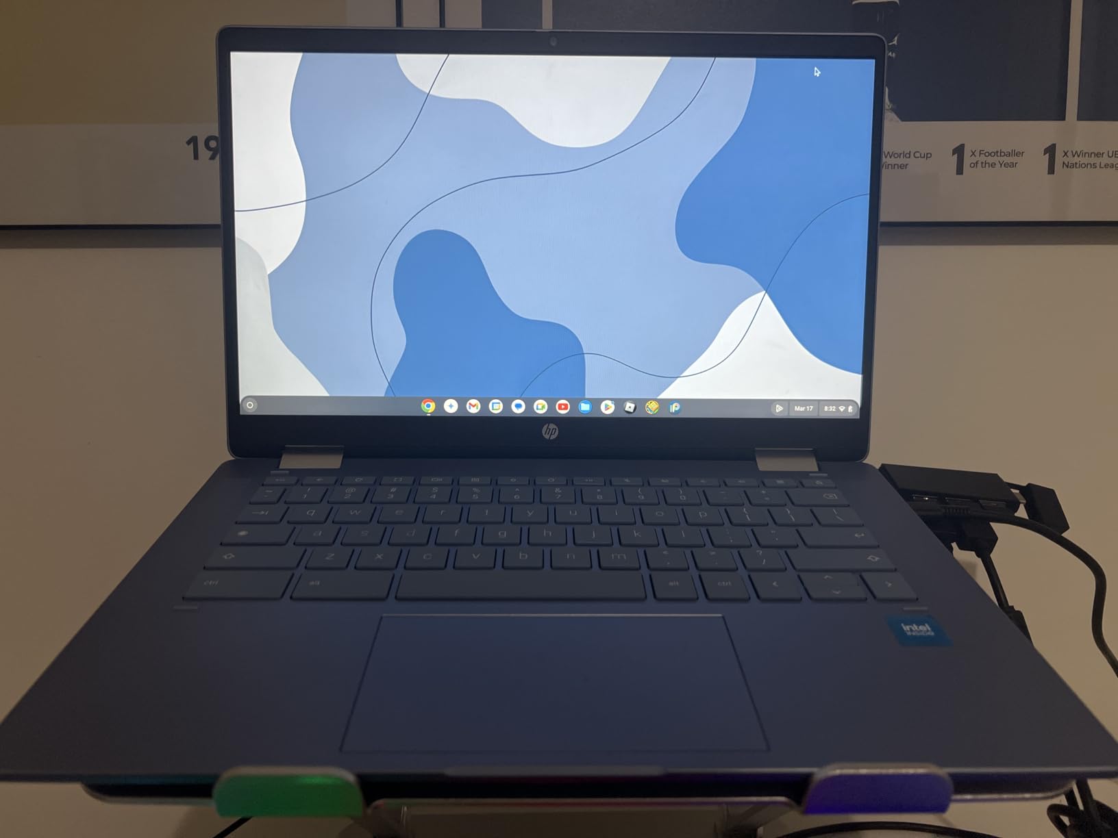 HP 14 2-in-1 Chromebook 14in FHD Intel CPU 4GB 64GB Storage (14b-Renewed) customer photo 1