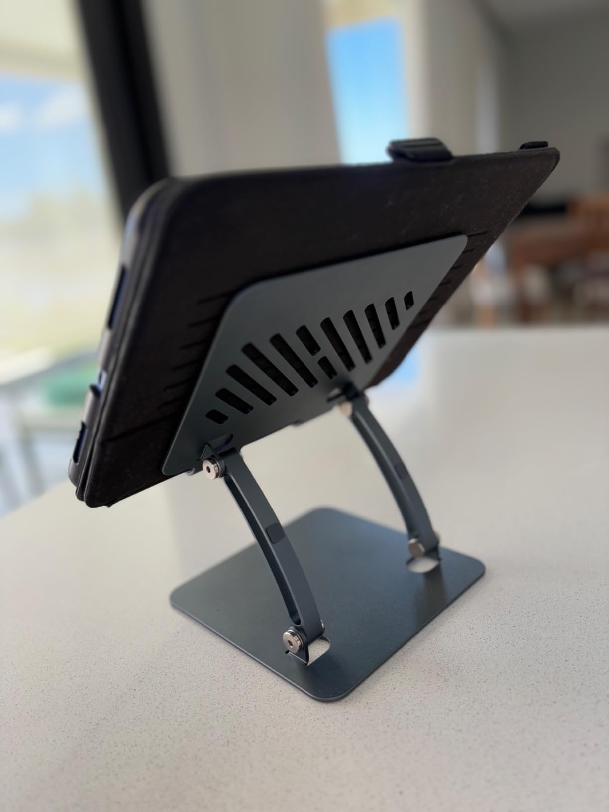 tounee Tablet Holder Stand, Dual Rod Adjustable Aluminum Desktop Stand, Compatible with 4.7-16.9