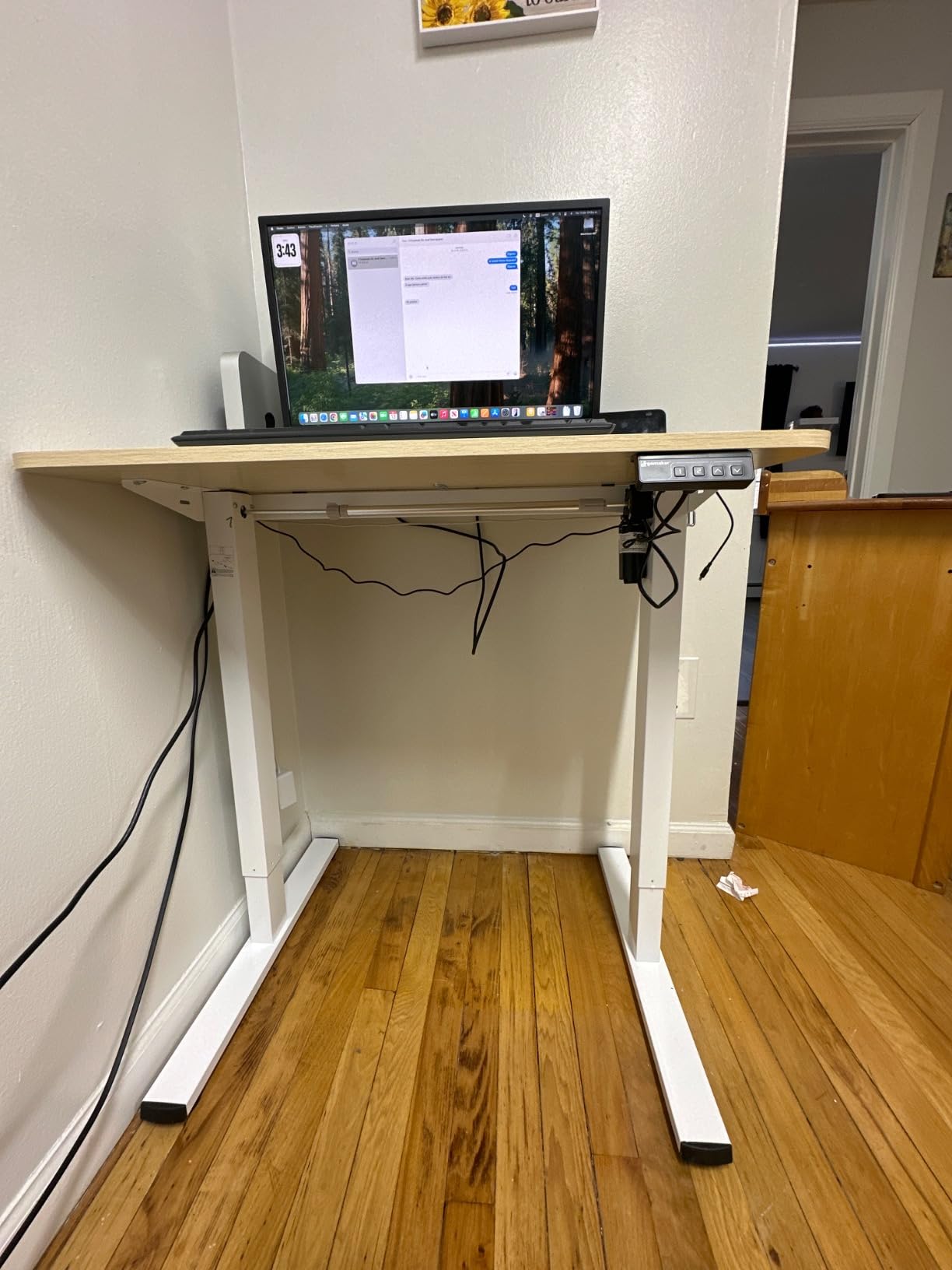 Small Standing Desk, 32