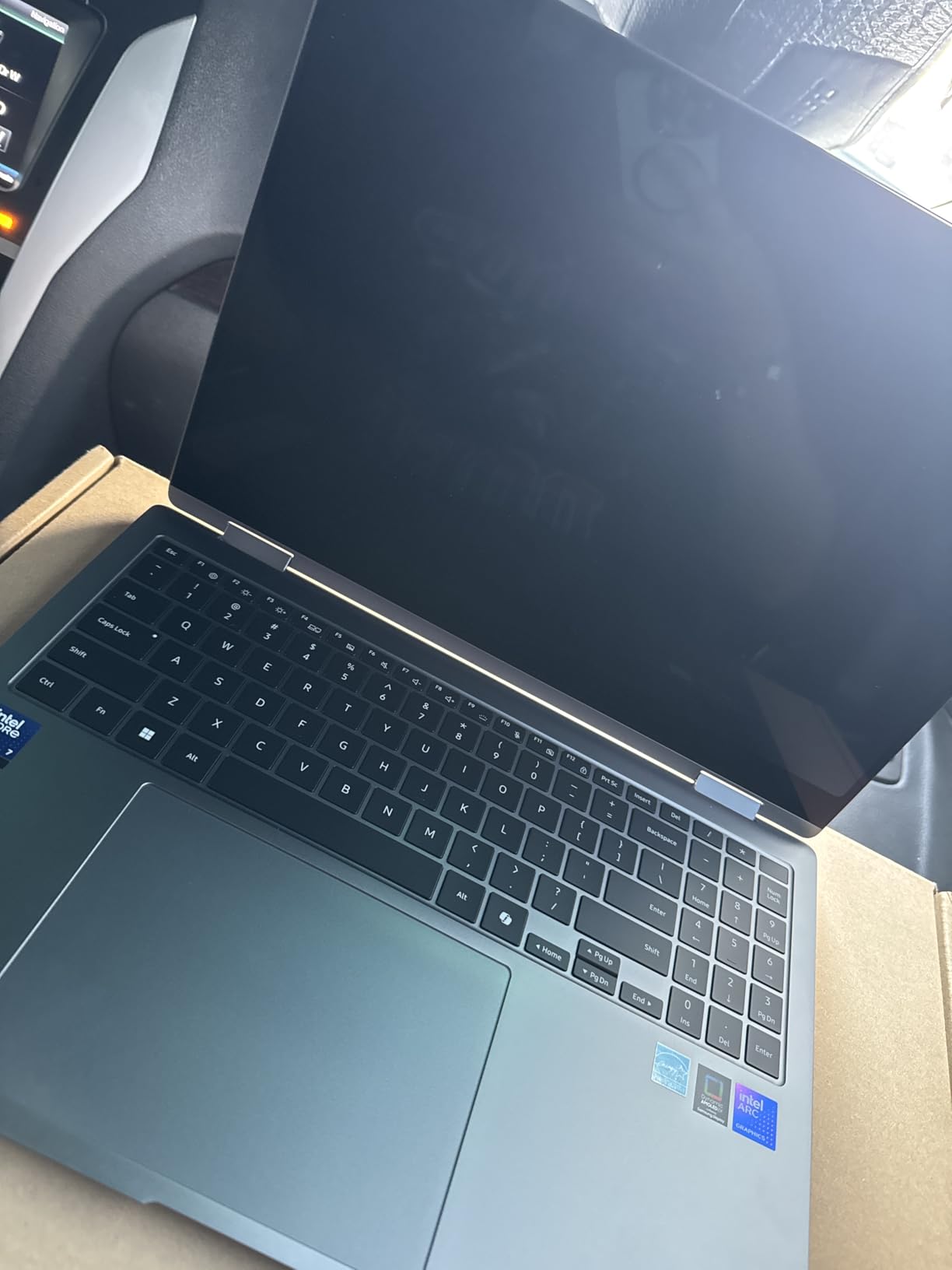 Samsung 16” Galaxy Book5 Pro 360 Copilot+ PC, AI Computer, Intel Core 7 Ultra Processor, 3K AMOLED (2880x1800) Touchscreen, S Pen,120Hz, Dolby Atmos, Student Laptop, Lightweight, All-Day Battery Life customer photo 2