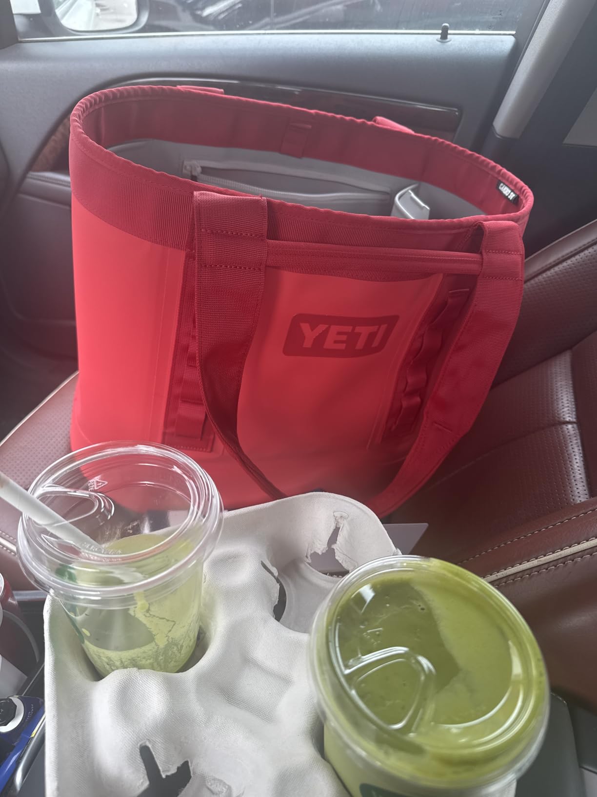 YETI Camino 35 Carryall with Internal Dividers, All-Purpose Utility, Boat and Beach Tote Bag, Durable, Waterproof customer photo 1