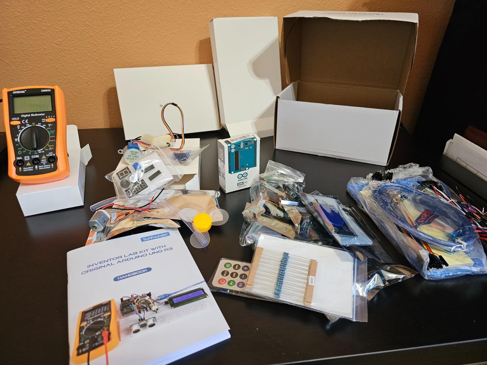SunFounder Inventor Lab Starter Kit with Original Arduino Uno R3 REV3 Multimeter 34 Projects 40+Video Courses RAB Breadboard Holder, RoHS Compliant, for Beginners & Engineers customer photo 2