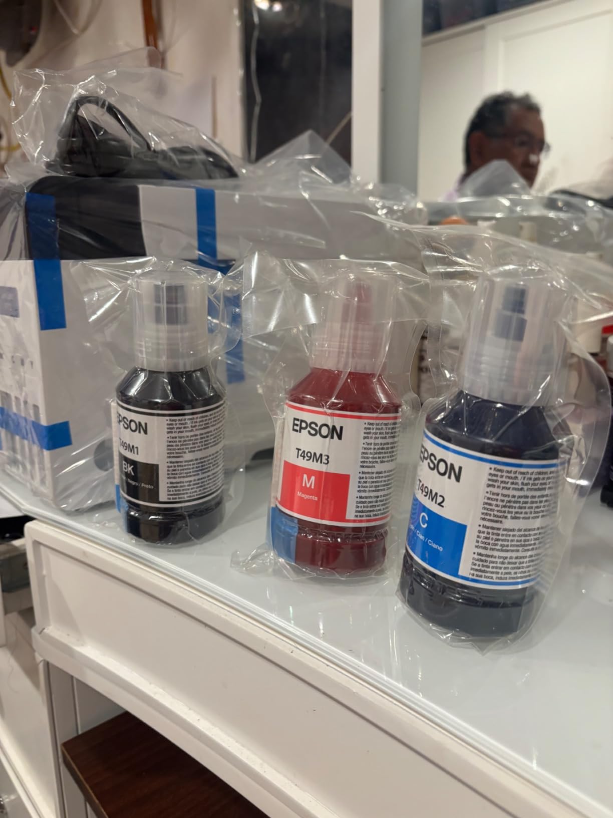 Epson SureColor F170 Dye-Sublimation Printer, Eco Tank, Cartridge-Free, Genuine Set of Inks and Sublimation Paper. Blanks customer photo 2