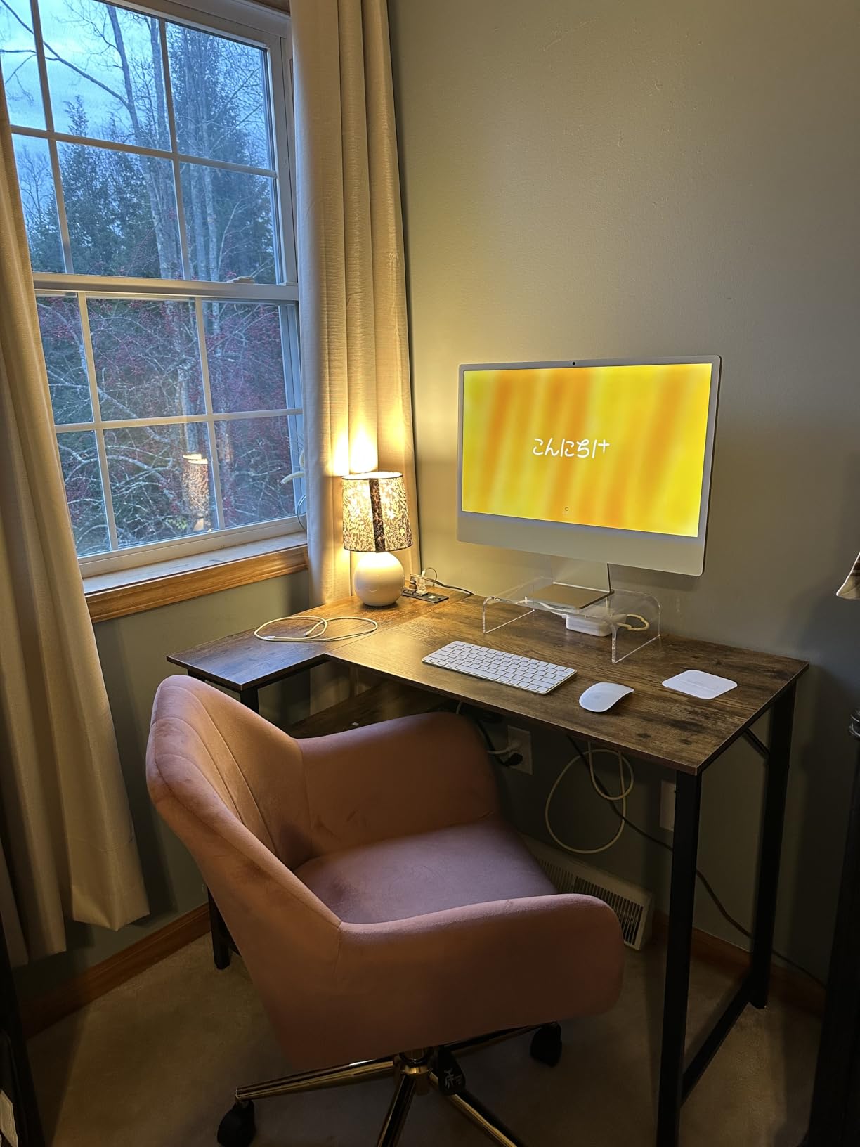 Apple 2024 iMac All-in-One Desktop Computer with M4 chip with 10-core CPU and 10-core GPU: Built for Apple Intelligence, 24-inch Retina Display, 16GB Unified Memory, 256GB SSD Storage; Silver customer photo 1