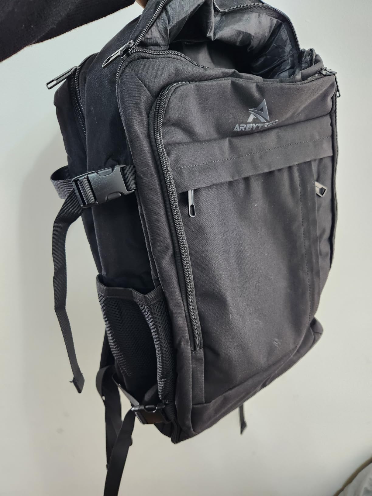 AREYTECO 55L Extra Large Travel Laptop Backpack,Carry On Backpack for Men customer photo 1