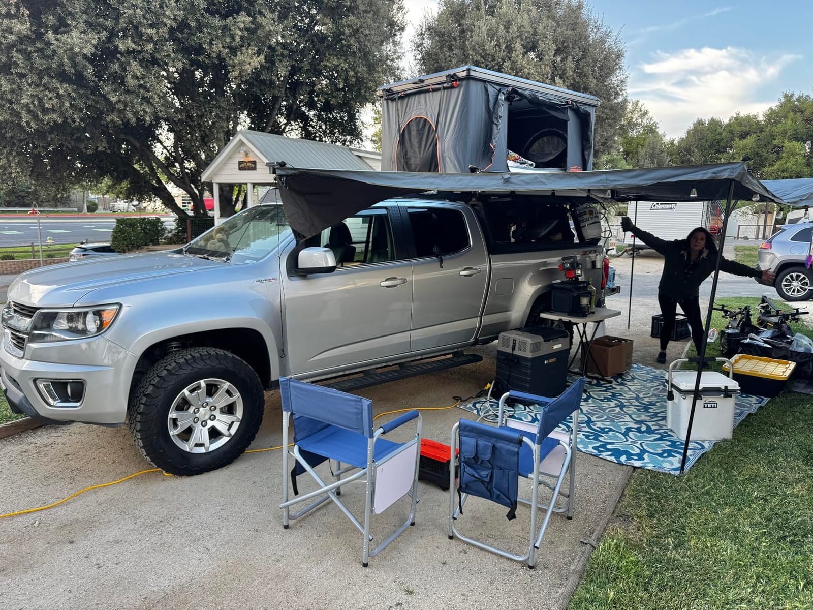 Rooftop Tent Hard Shell with Winter Insulation for 4-Season Camping customer photo 1