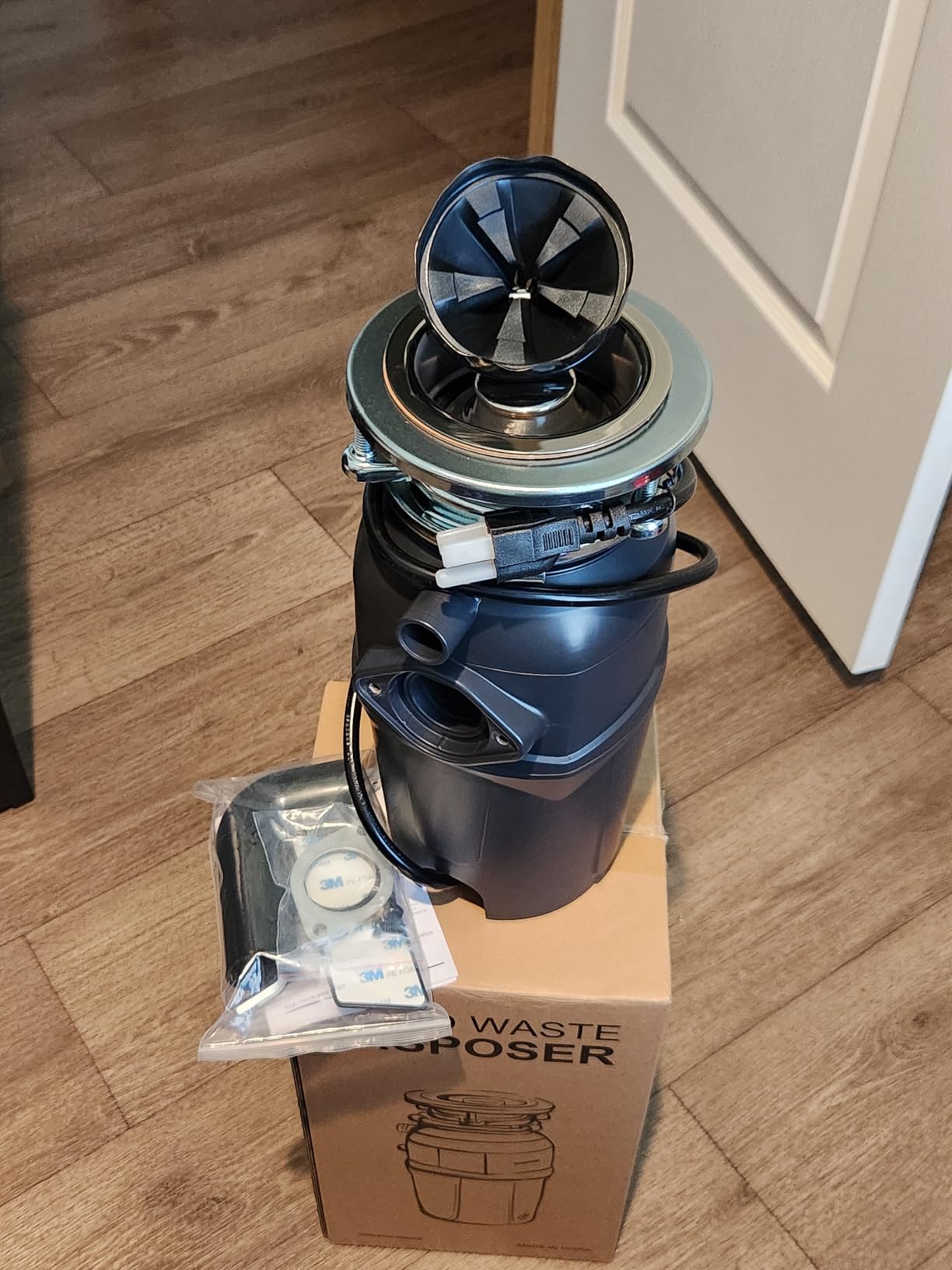 Garbage Disposal 1/2 HP for Kitchen sink Quiet with Power Cord, Easy install, Food Waste Disposer Stainless Steel Grind 0.5 Horsepower (A400) customer photo 1
