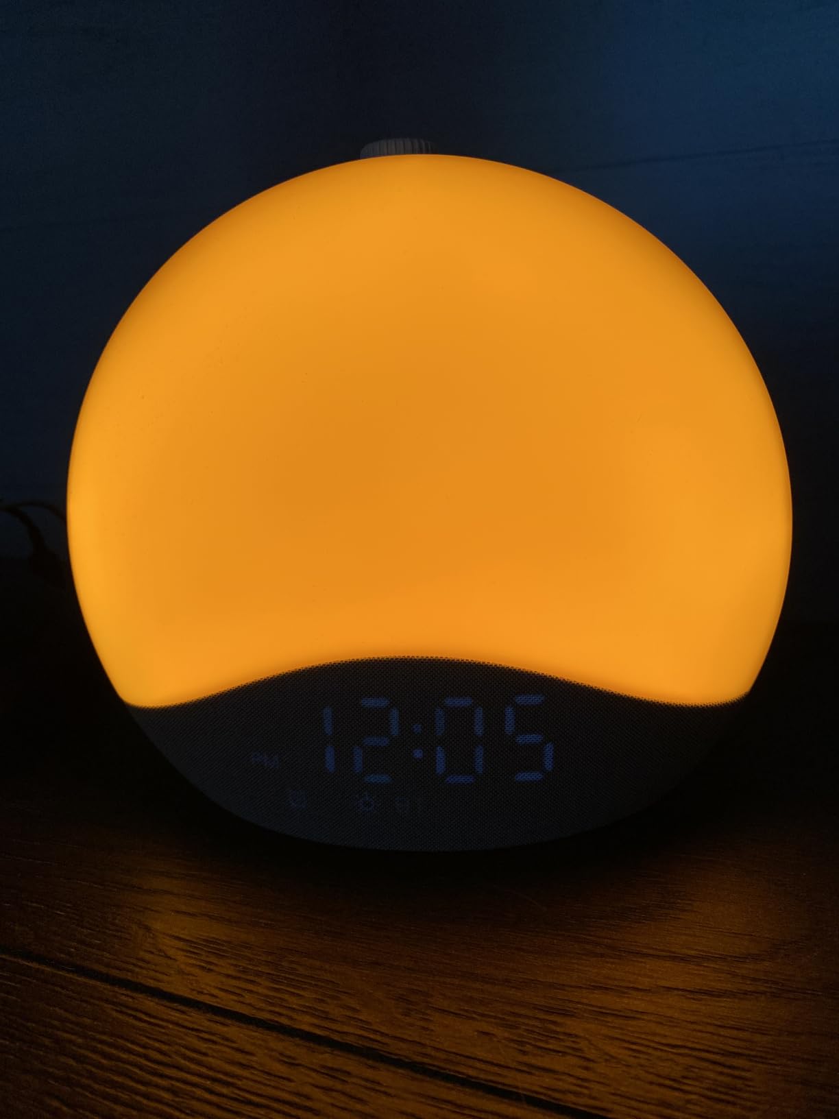 ecozy Sunrise Alarm Clock, White Noise Sound Machine, 26 Soothing Sounds customer photo 1