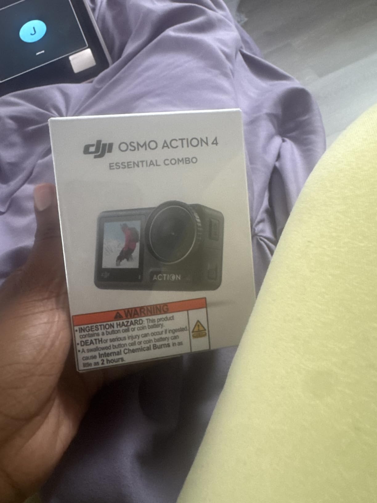 DJI Osmo Action 4 Essential Combo, Waterproof Action Camera Vlogging Camera customer photo 2