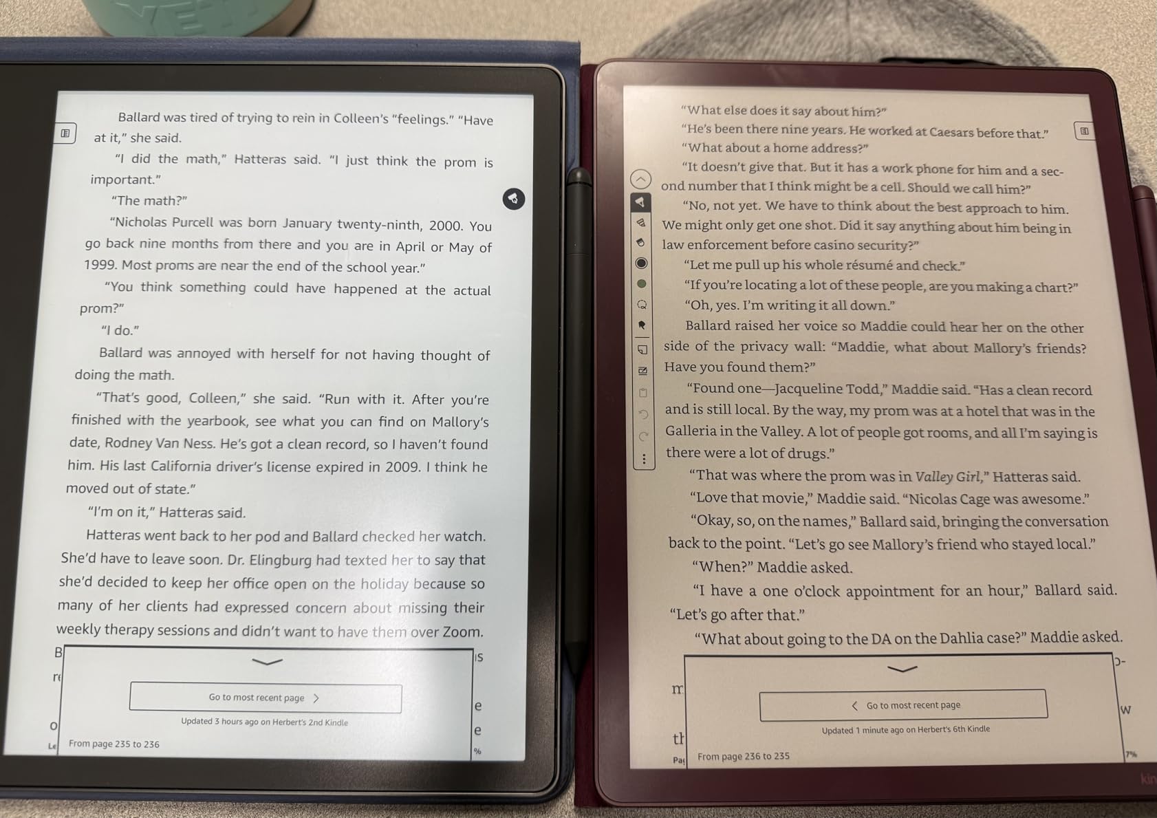Amazon Kindle Scribe Colorsoft 32GB (newest model) — 11” paper-like color display with front light — One notebook to replace them all — Write in notebooks, docs, and books. Pen included - Graphite customer photo 2