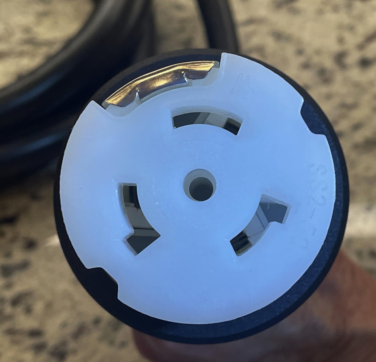 Anker SOLIX F3800 Plus Power Station and Double Power Hub, 7,680Wh customer photo 2