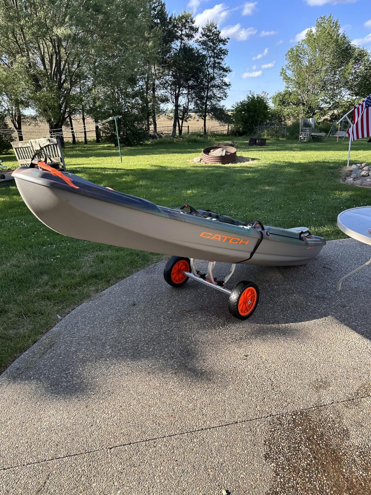 VEVOR Kayak Cart, Heavy Duty 450 lbs Load Capacity, 12'' Solid Tires customer photo 1