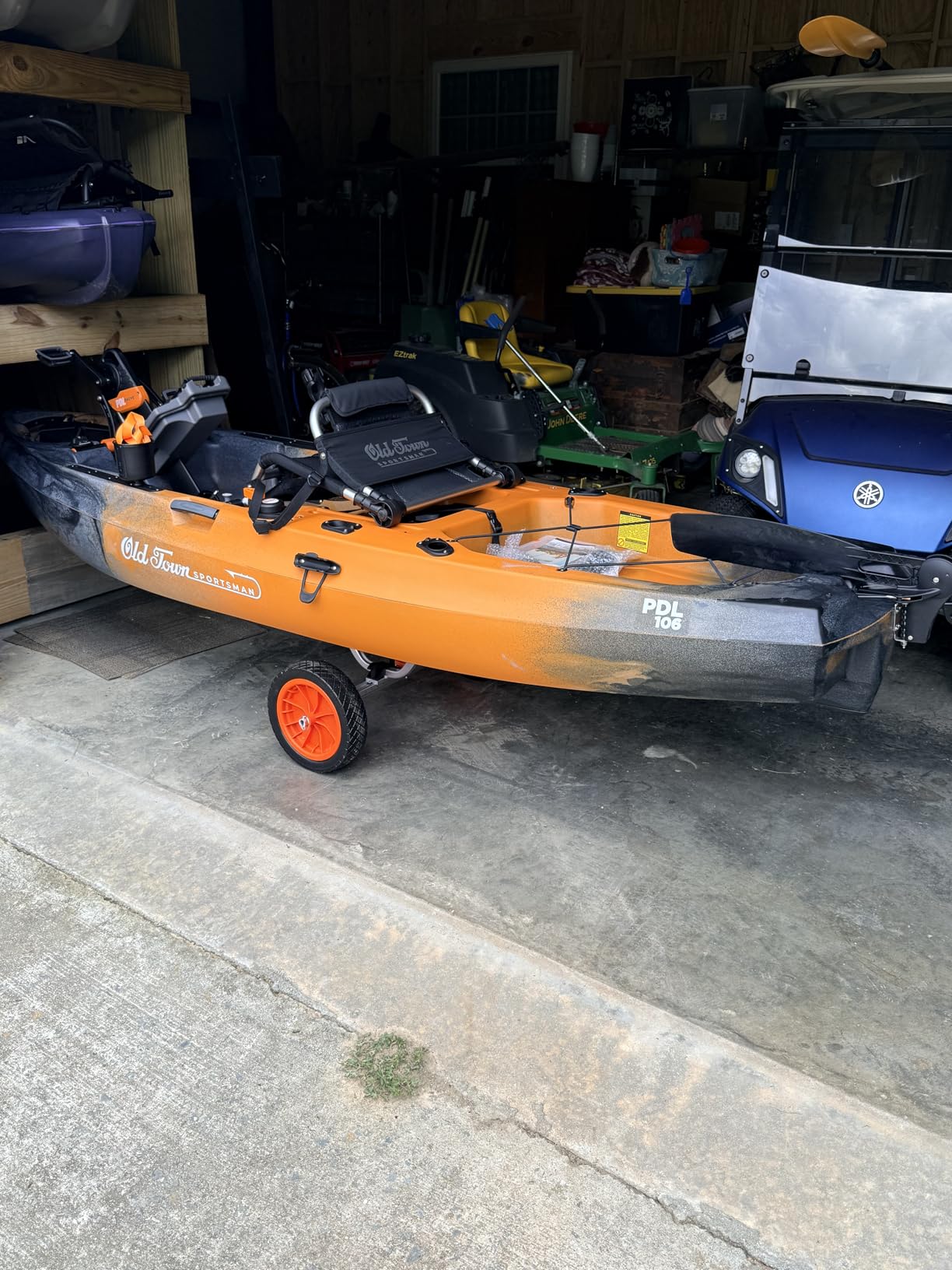 VEVOR Kayak Cart, Heavy Duty 450 lbs Load Capacity, 12'' Solid Tires customer photo 2