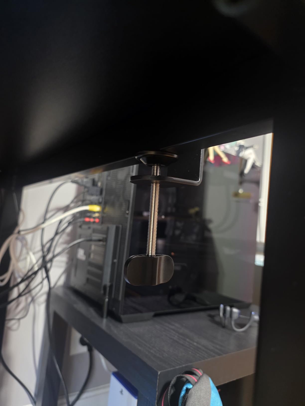 Microphone Arm,Aokeo AK-58i Desk Low Profile Mic Boom Arm Stand,Suitable For Blue Yeti,Snowball iCE,HyperX QuadCast,SoloCast,Elgato Wave,Etc customer photo 2