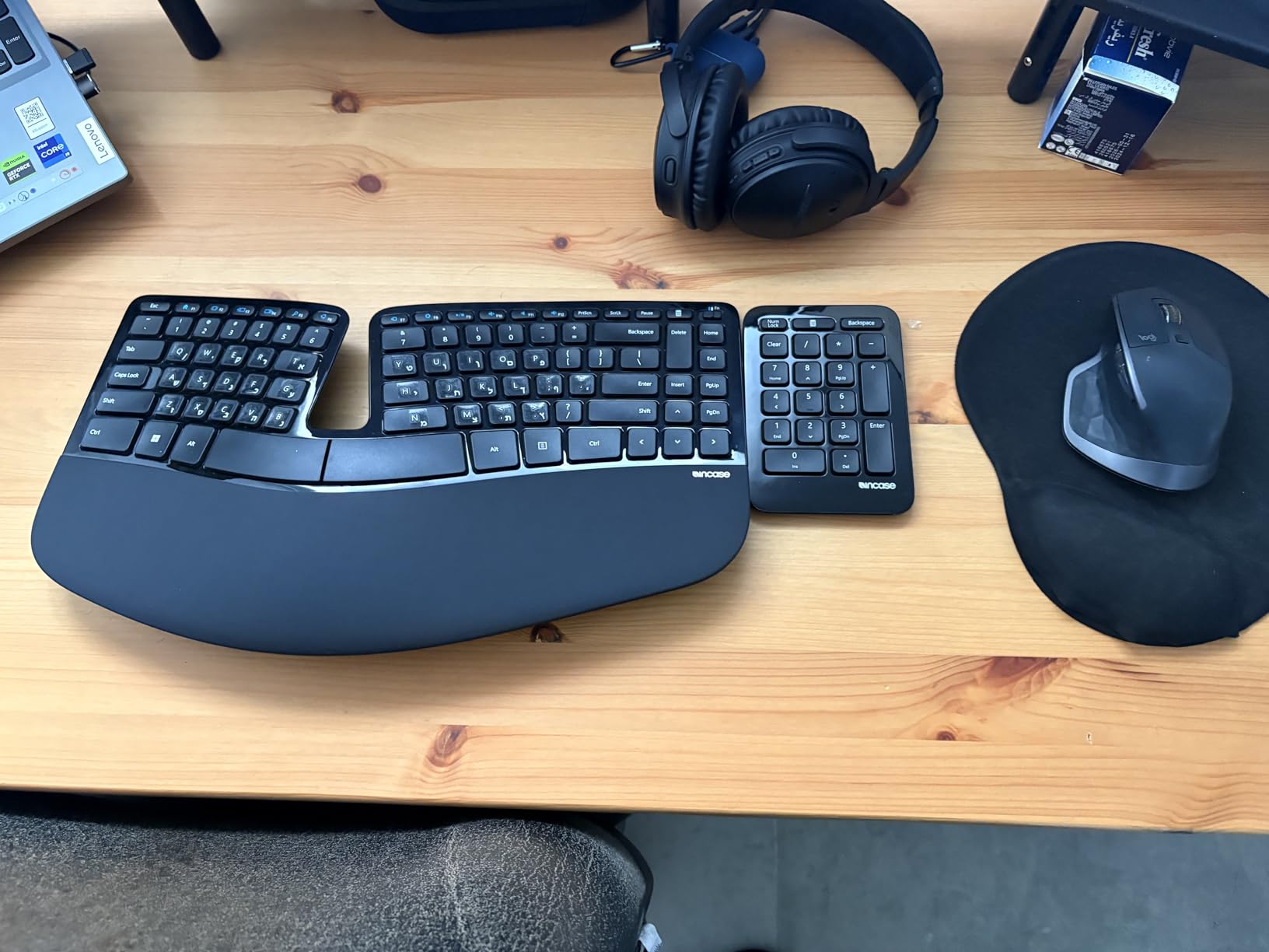Incase Sculpt Ergonomic Keyboard, Split Layout, Palm Rest, Black customer photo 1