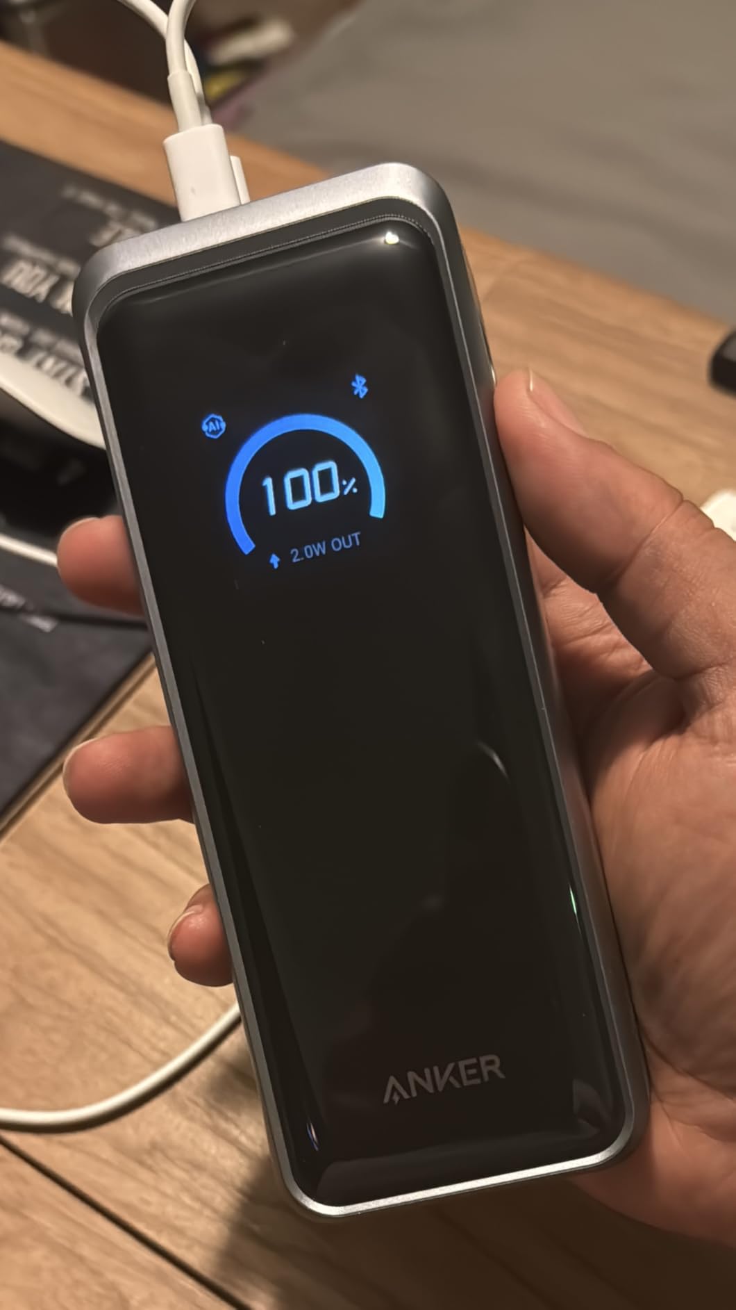 Anker Prime Power Bank, 26,250mAh 300W with Fast Charging Base customer photo 2