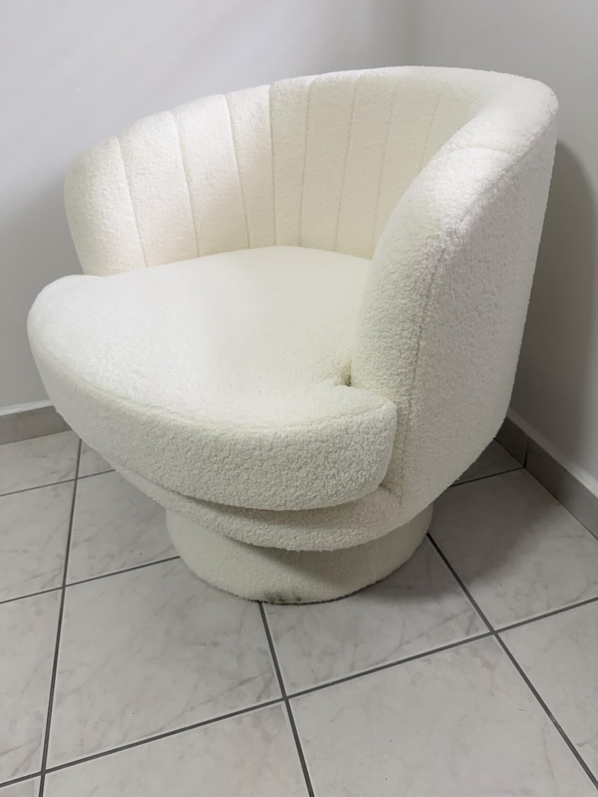 CANMOV Swivel Accent Chair with Armrest, Modern 360 Degree Swivel Barrel Chair with Curve Back and Soft Cushion,Comfy Round Sherpa Teddy Armchair Single Sofa for Living Room,Bedroom,Waiting Room,Beige customer photo 1