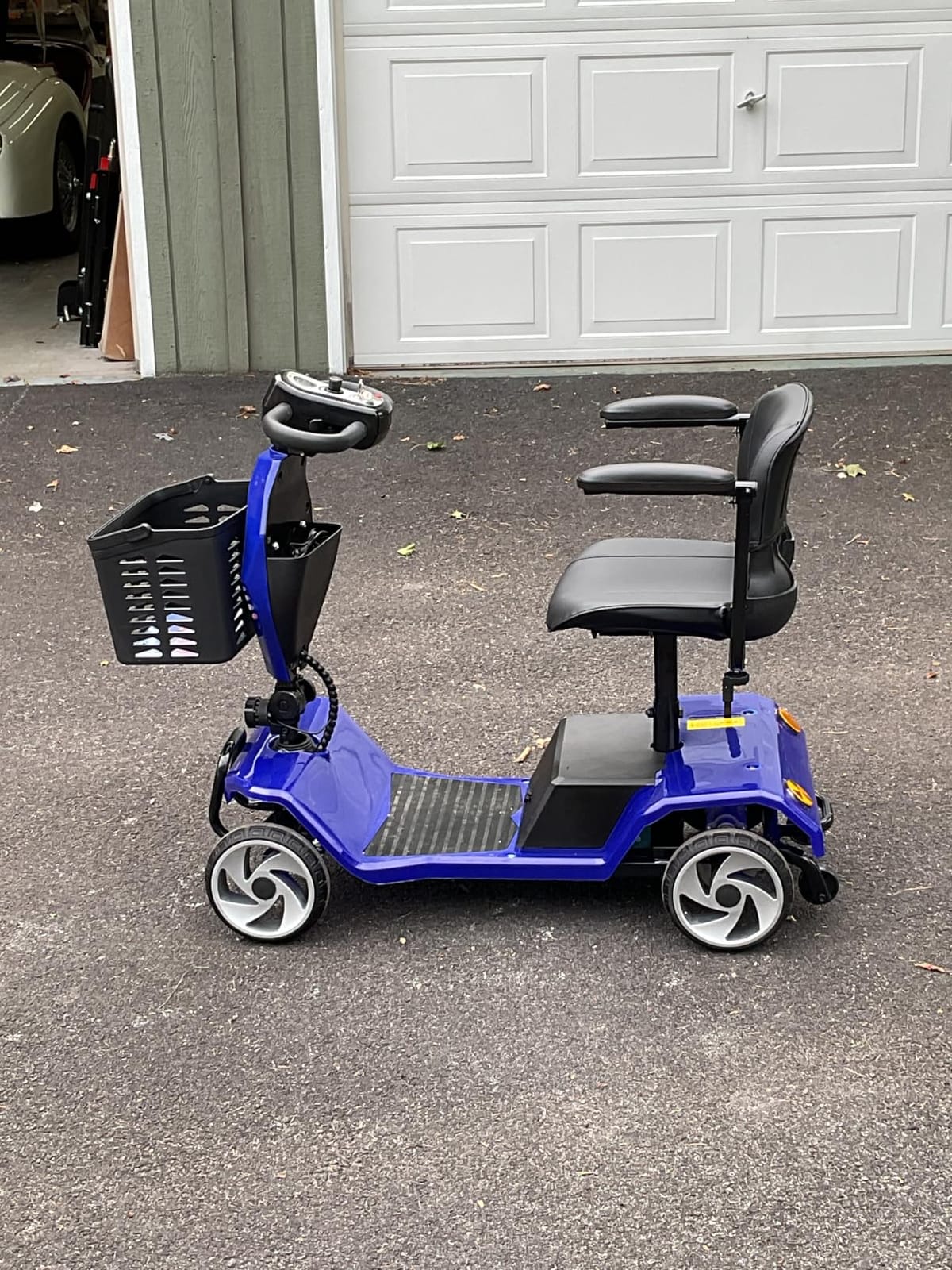 Foldable Mobility Scooters for Seniors, FSA&HSA Eligible,330LBS Capacity, Red Powered Electric Mobility Scooters, 4 Wheel Lightweight Mobility Scooters for Adults, Folding Travel Motorized Scooter customer photo 2