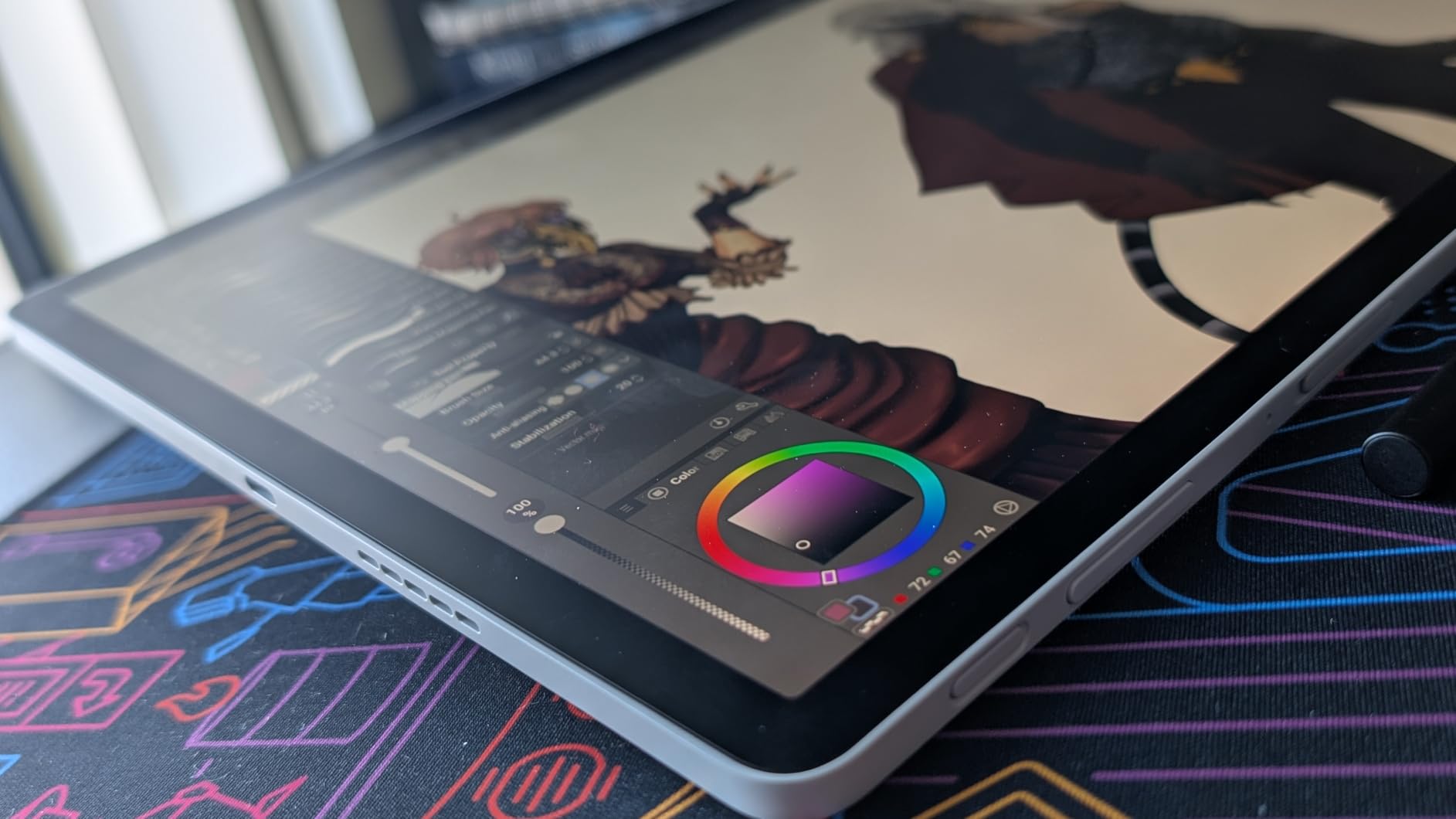 Wacom MovinkPad 11, Android Mobile Drawing Tablet, with Pro Pen 3 customer photo 1