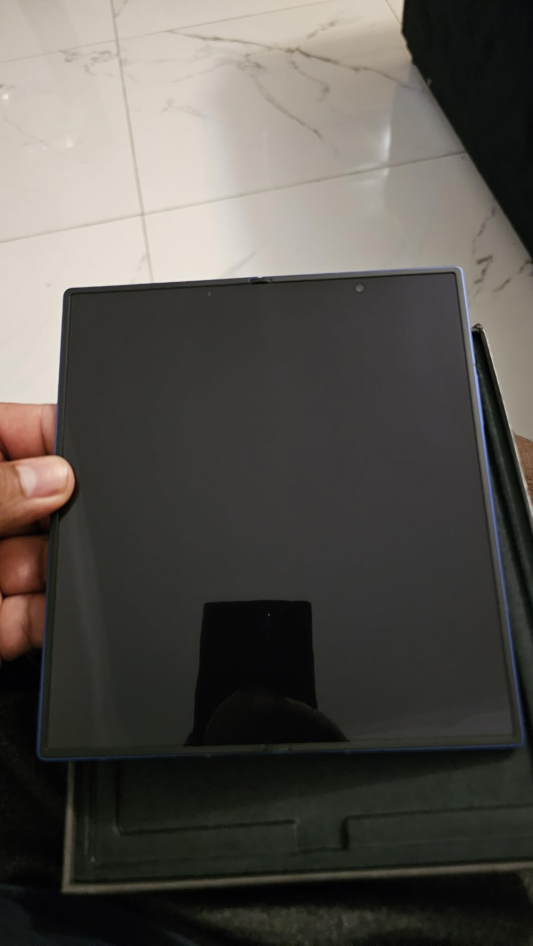 Samsung Galaxy Z Fold7 Cell Phone, 512GB AI Smartphone, Unlocked Android, AI Photo Edits, Large Screen, Long Battery Life, 2025, US 1 Yr Manufacturer Warranty, JetBlack customer photo 1