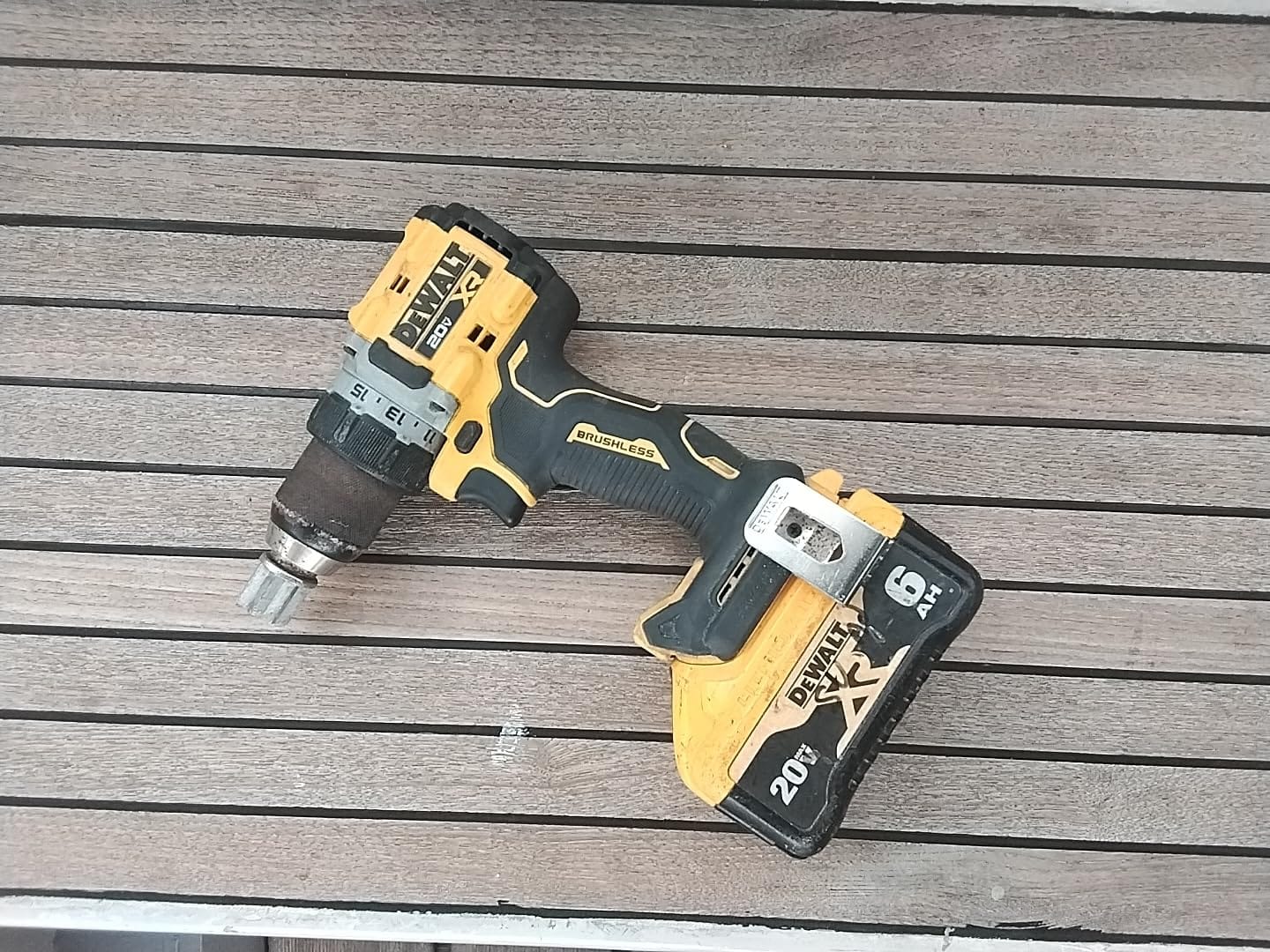 DEWALT 20V MAX XR Brushless Cordless 1/2 in. Drill/Driver (Tool Only) (DCD801B) customer photo 2