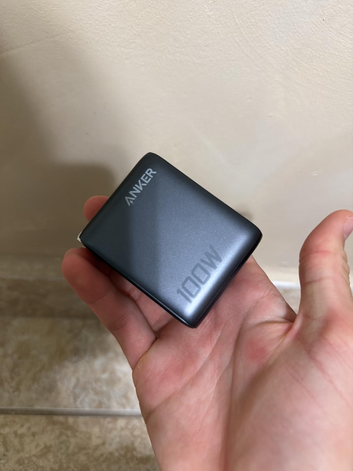 Anker 100W Max USB C Charger, 3-Port GaN Phone Charger with Smart Display customer photo 1