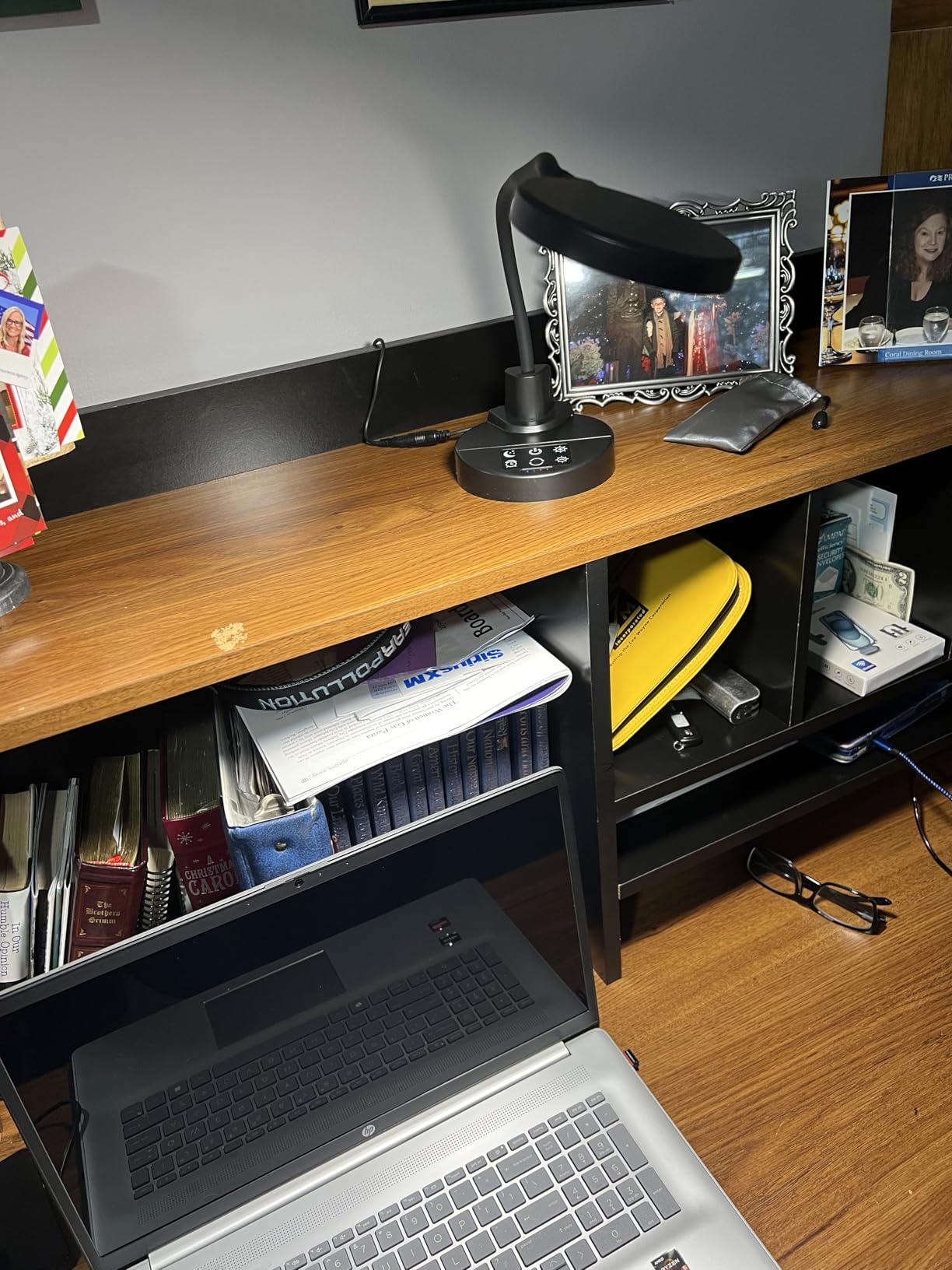 15W LED Desk Lamp with USB Charging Ports – Dimmable Table Lamp with 3 Color Temps, 5 Brightness, 4 Timers, Flexible Gooseneck Light with Base, Eye-Caring Reading Light for Home Office, Bedroom, Study customer photo 1