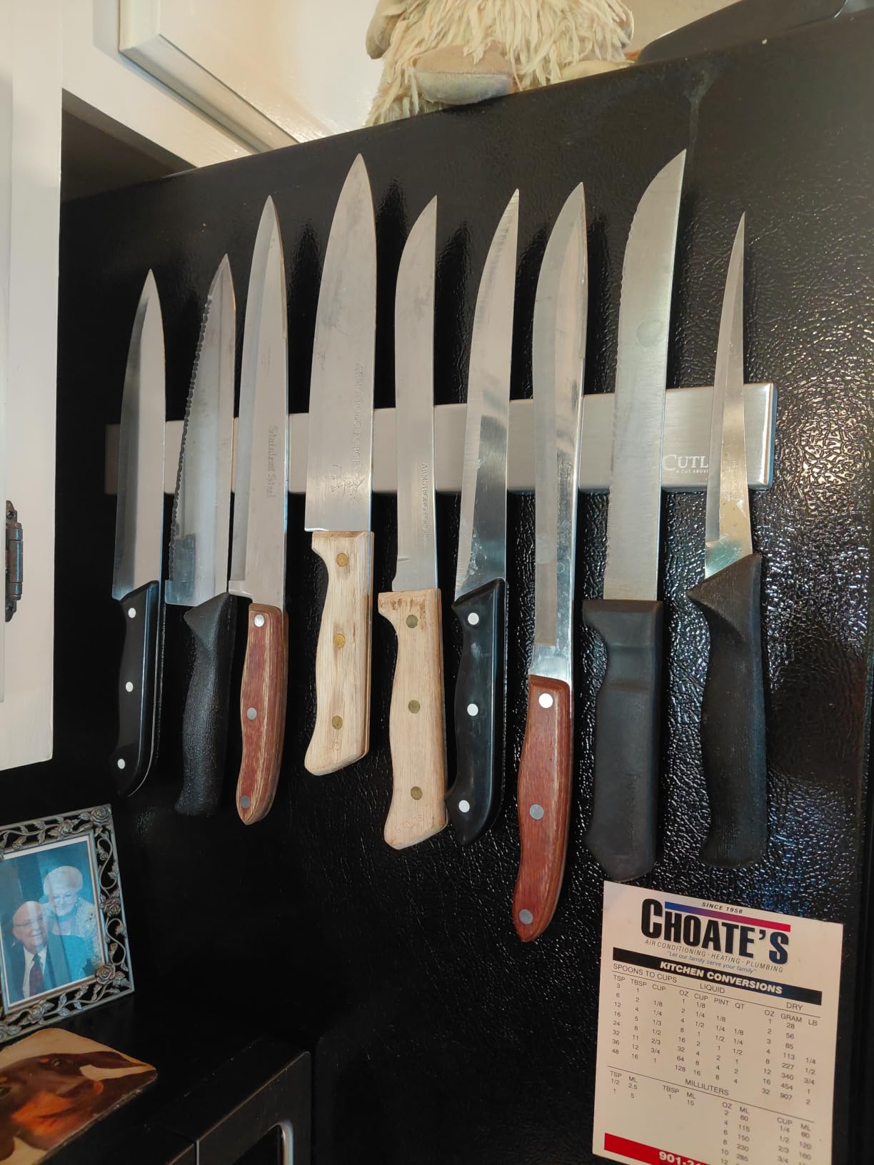 Cutluxe Magnetic Knife Holder for Wall & Fridge, 10
