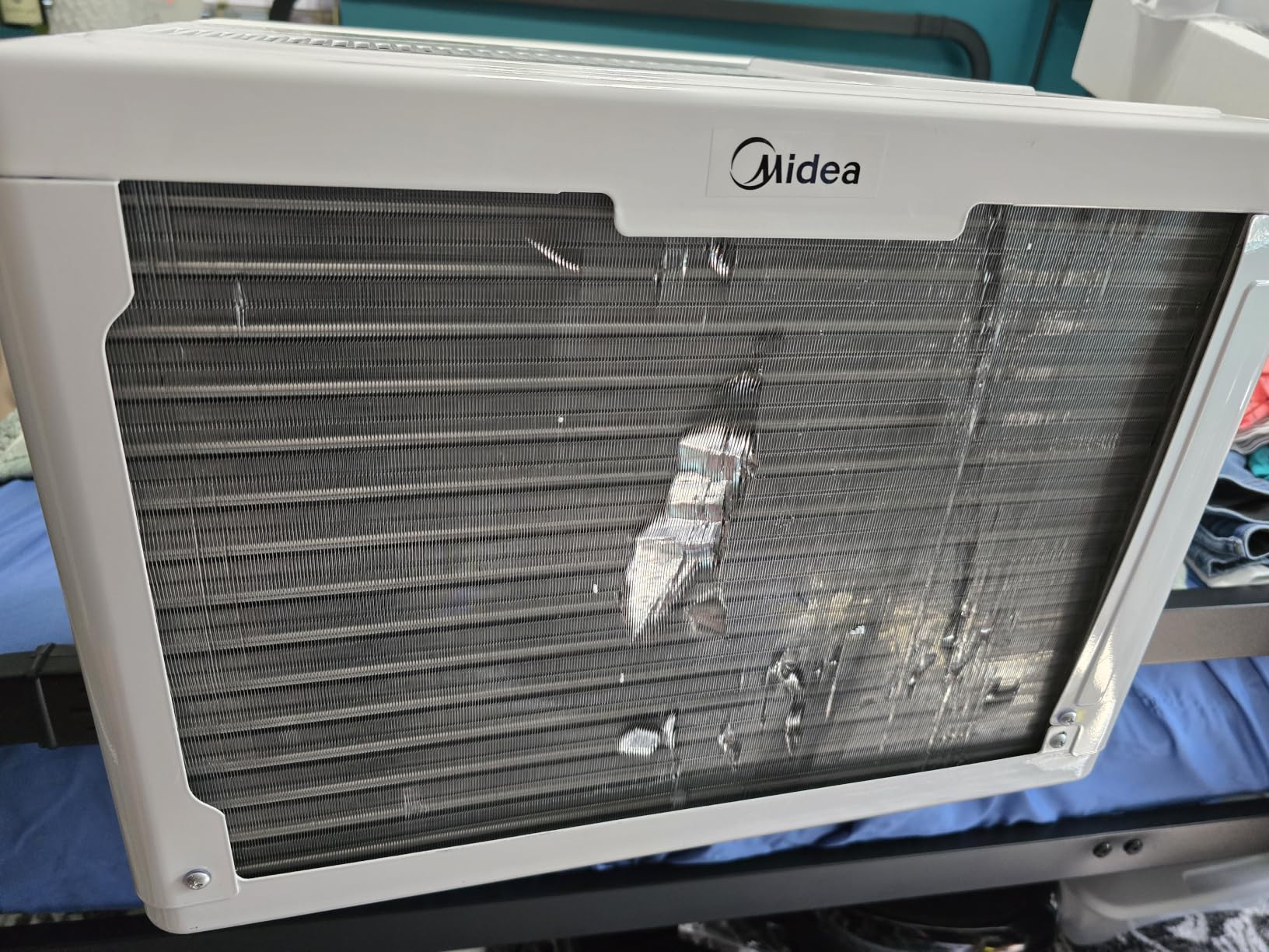 Midea 8,000 BTU U-Shaped Smart Inverter Window AC, Cools 350 Sq Ft, Ultra Quiet, Alexa/Google Compatible, 37% Energy Savings customer photo 1