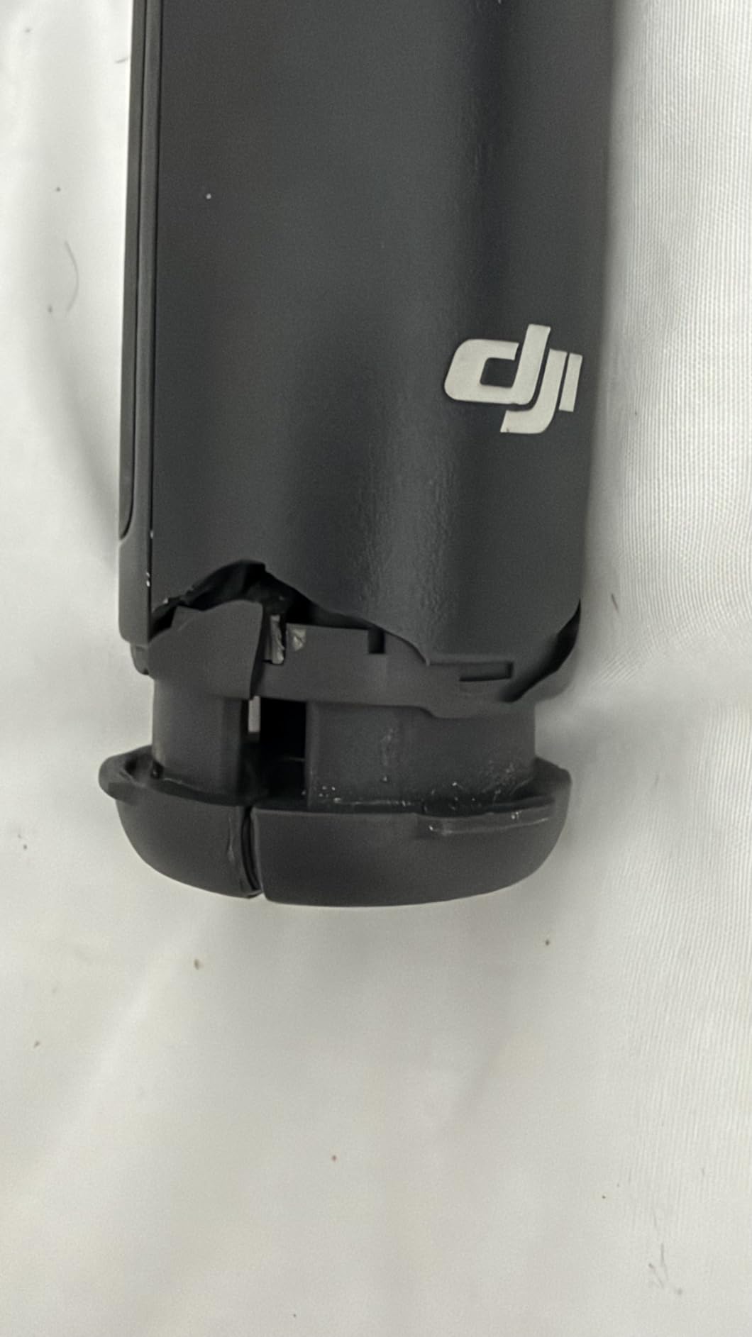 DJI Osmo Mobile 8 Gimbal Stabilizer for Phone, 3-Axis Stabilization customer photo 2