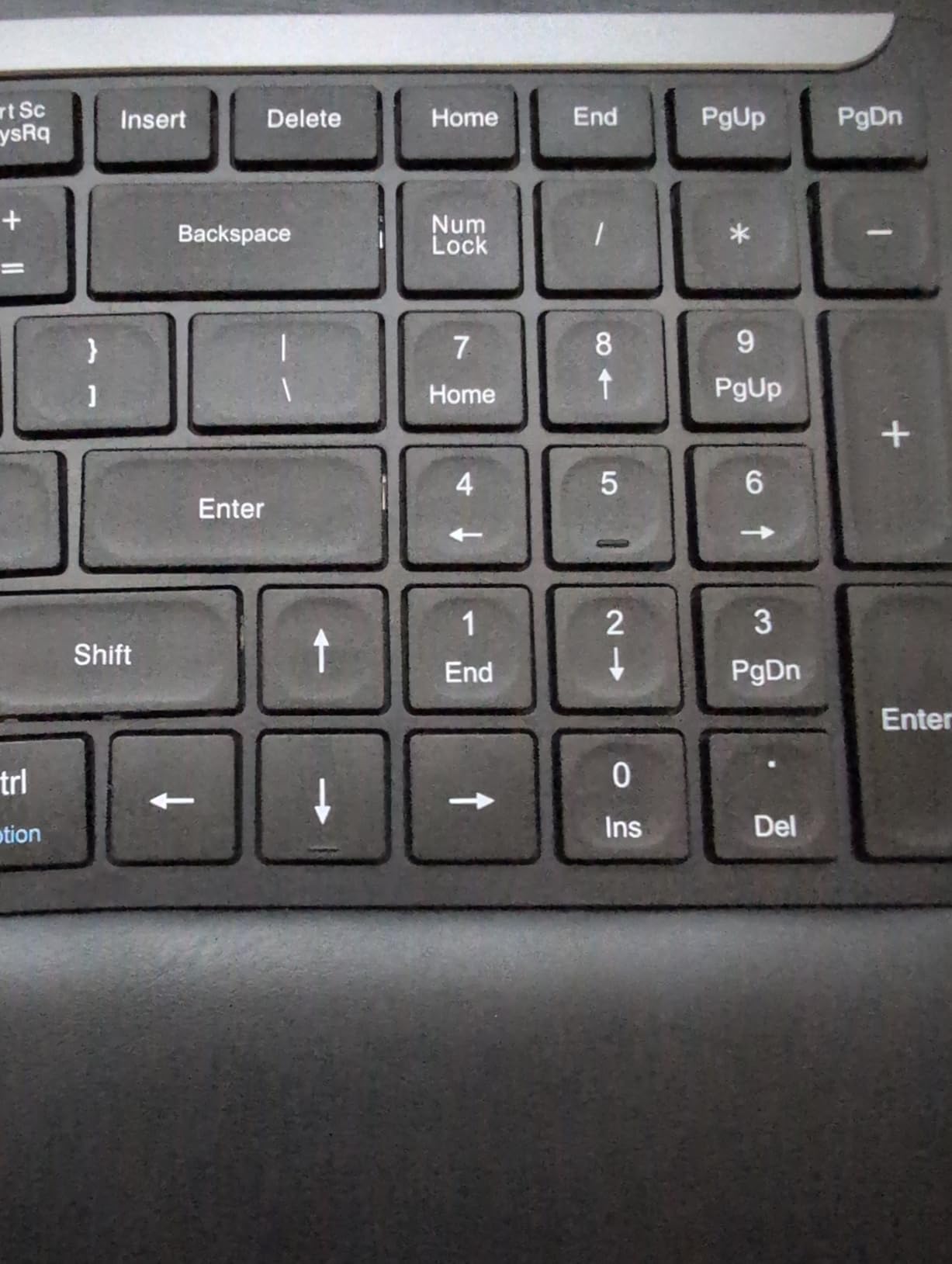 Nulea Ergonomic Split Wireless Keyboard with Cushioned Wrist Rest customer photo 1