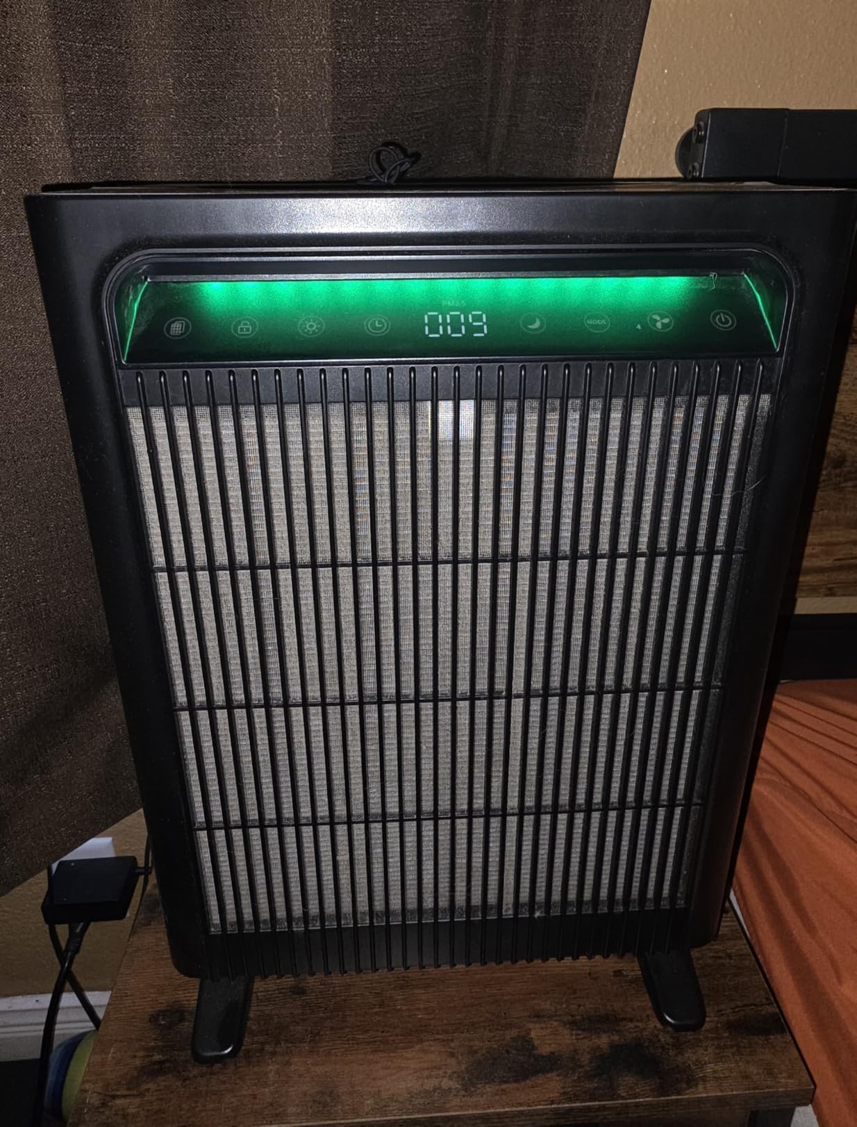 KNKA Air Purifiers for Home Bedroom Up to 1,695 Ft² in 1 Hr, APH4000, White customer photo 1