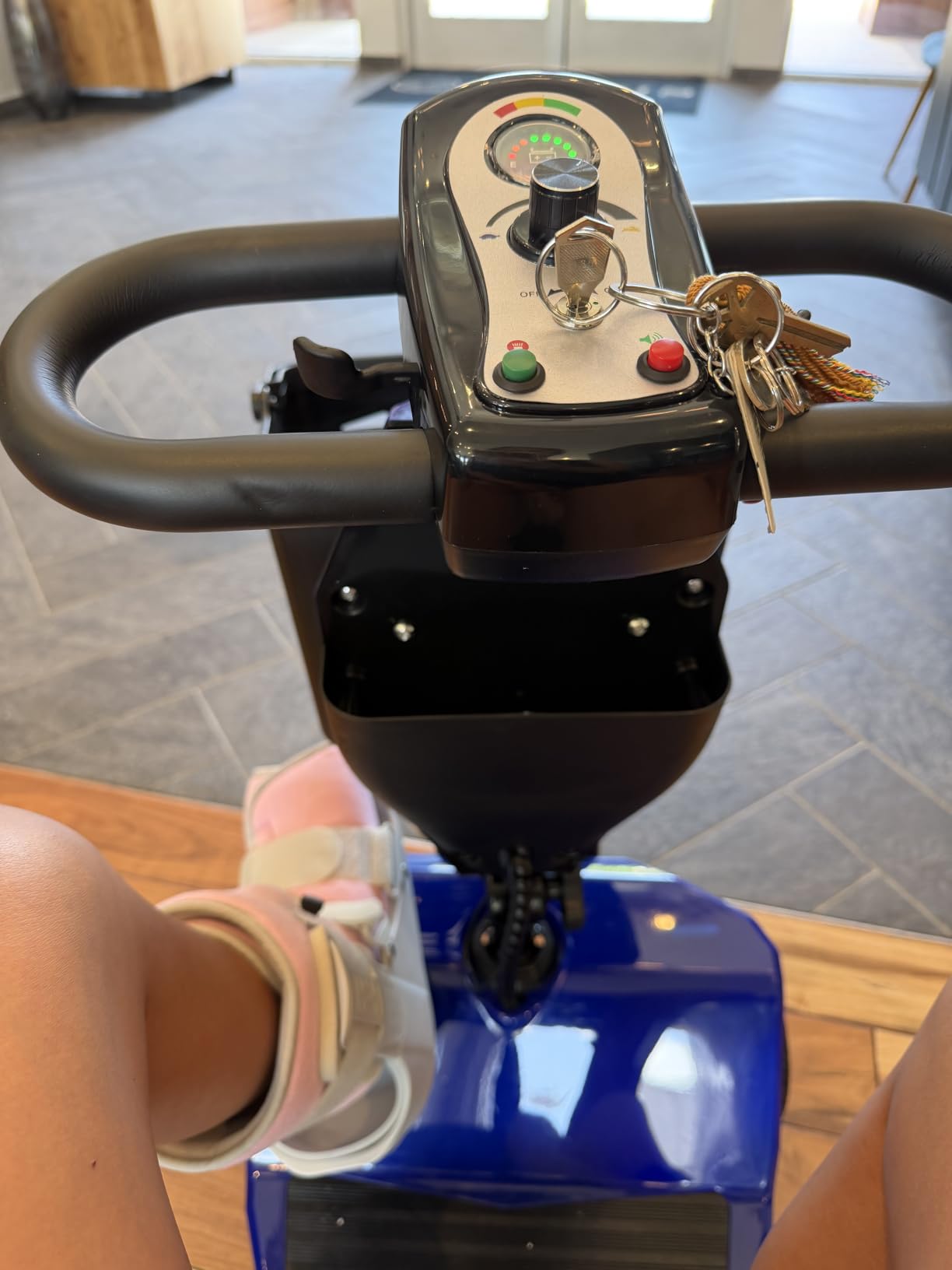 Mobility Scooter,Foldable,300 lbs Capacity,Travel & Daily Commute customer photo 1