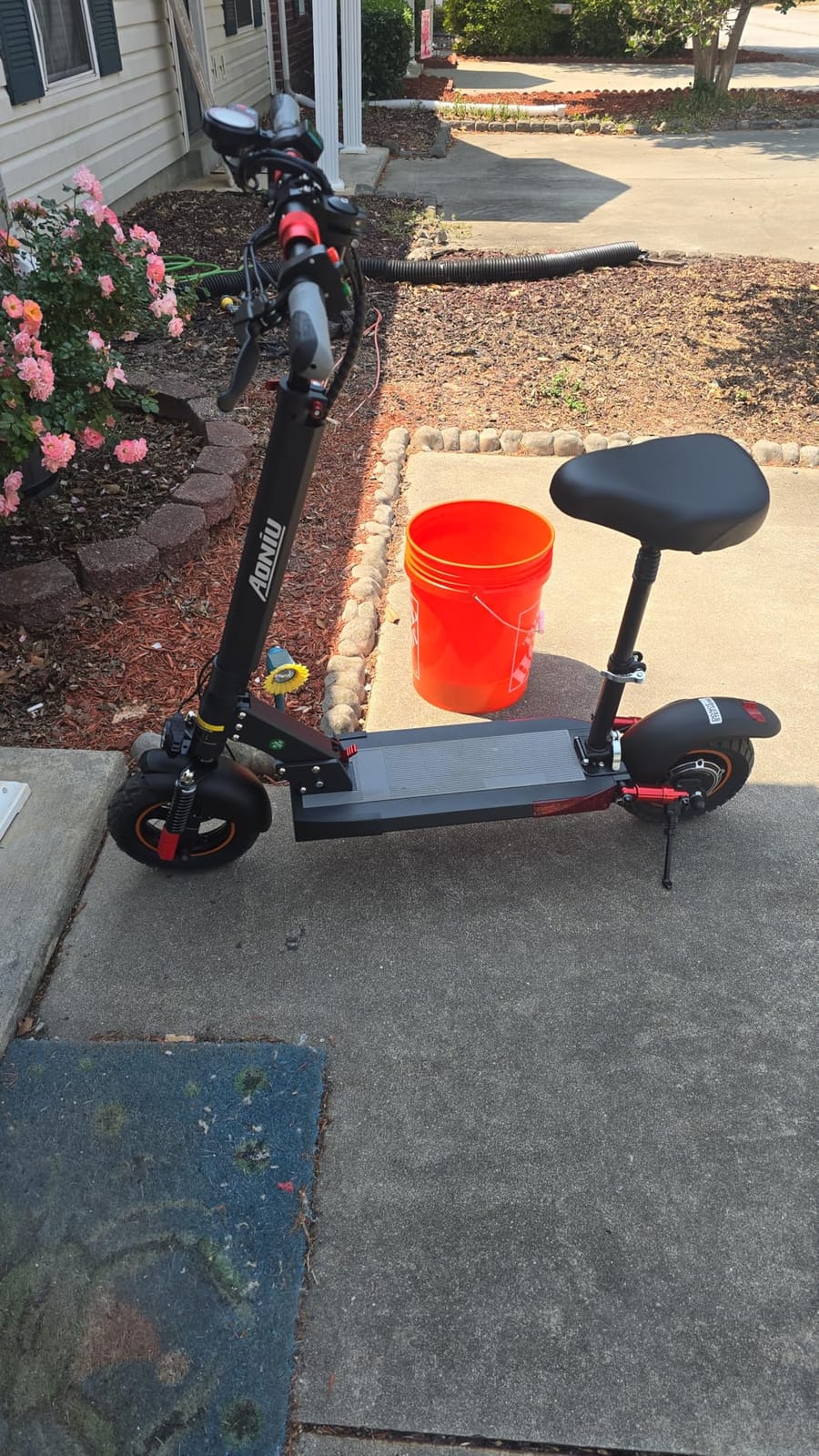 M4 Electric Scooter for Adults Off Road Escooter for Commuting customer photo 1