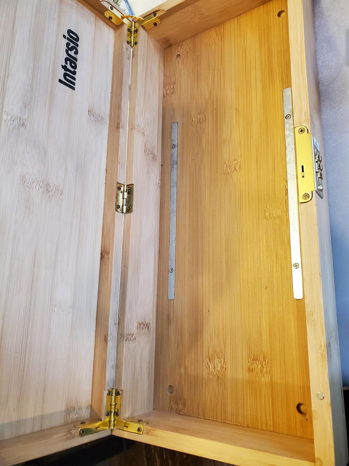 Upgraded Lockable Large Bamboo Knife Storage Box with Magnetic Removable Knife Blocks for Easy, Quick and Safe Culinary Tools Storage, Keyless Kitchen Combination Lock Box, Great Kitchen Gifts customer photo 2