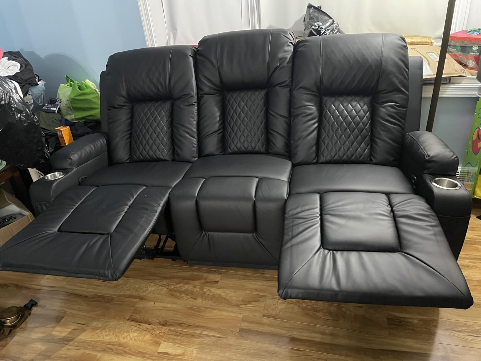 FURNIMAT Recliner Sofa, Modern Dual Reclining Sofa with Flip Back Console, 4 Seater PU Leather Recliner Couch for Living Room/RV, with Storage Drawer, USB Ports, Cup Holder, Cell Phone Holder, Black customer photo 2