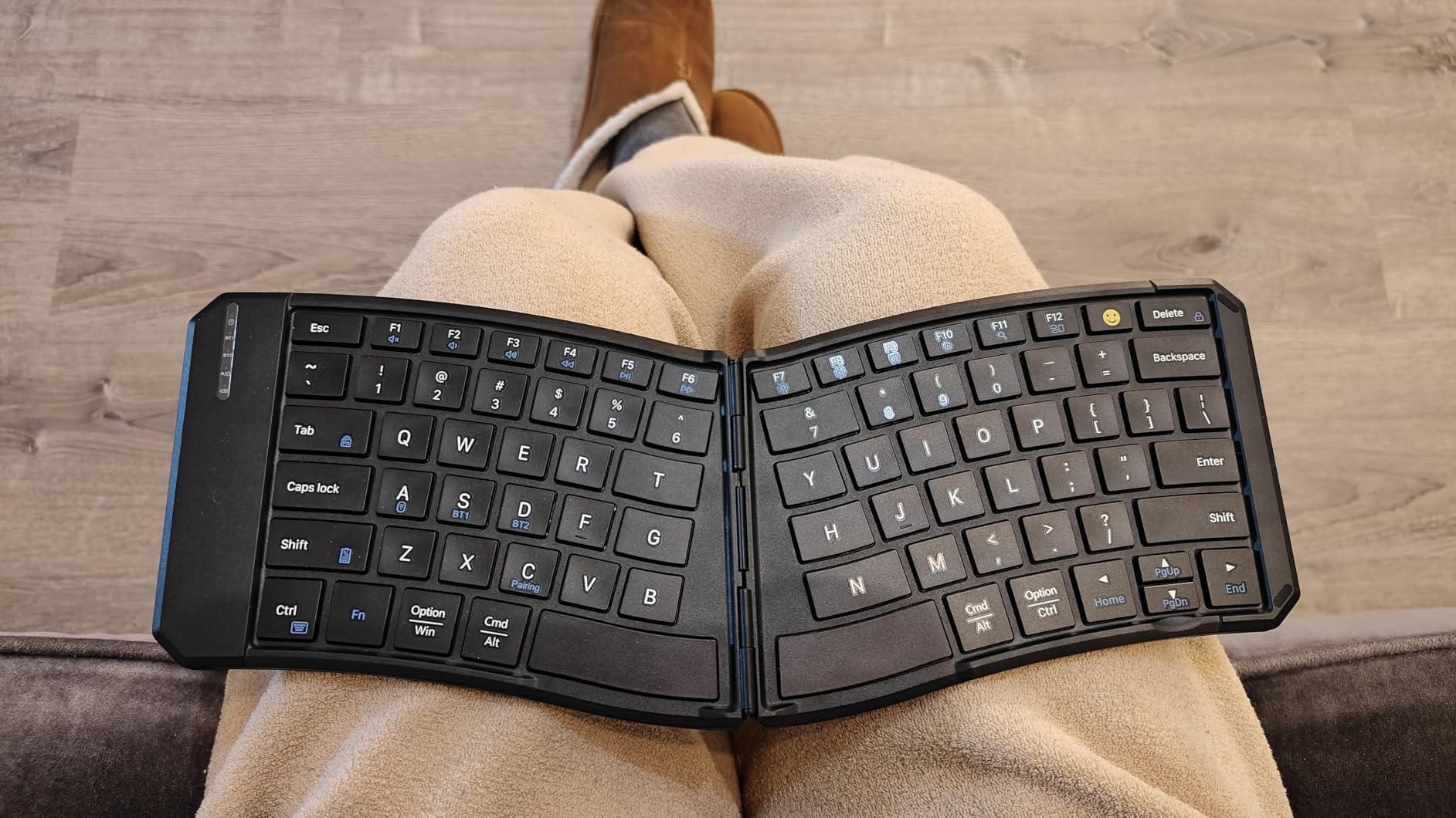 Omikamo Ergonomic Foldable Bluetooth Keyboard, 3-Device Dual-Mode customer photo 2