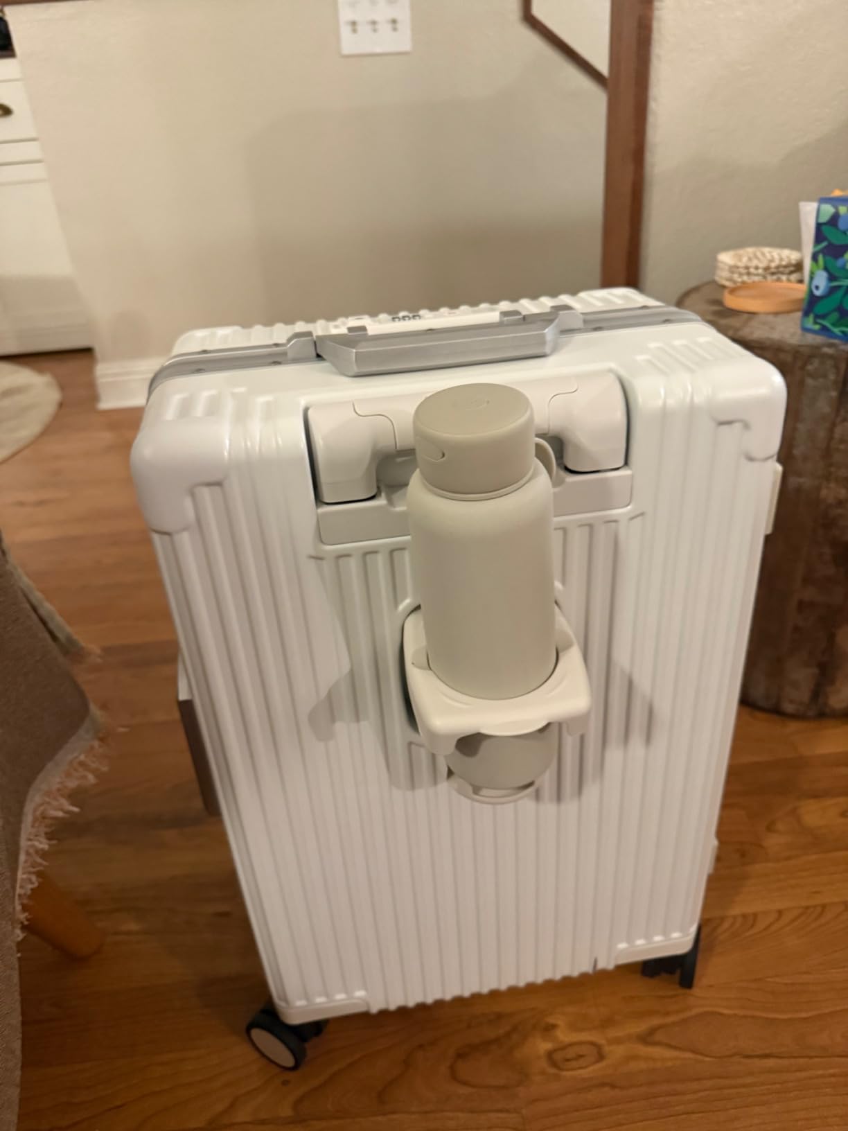 feilario PC Hardside Carry On Luggage, Aluminum Frame, TSA Lock, Cup Holder customer photo 2