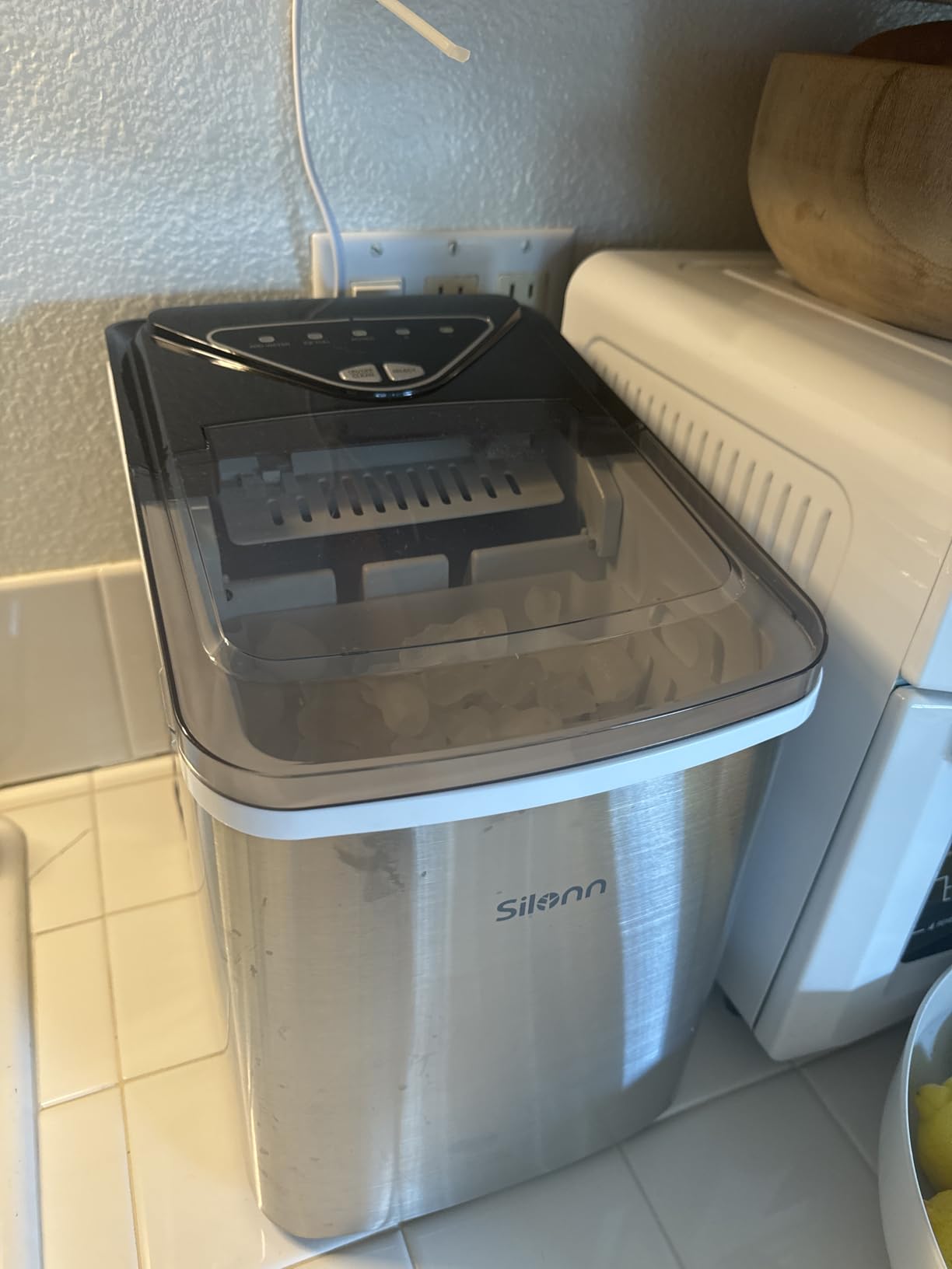 Silonn Nugget Ice Maker Countertop with App & Voice Control, 44lbs/24H Pebble Ice Machine, 3L Water Tank, Self Cleaning Sonic Ice Maker, Soft Chewable Ice for Home, Kitchen, Party customer photo 1
