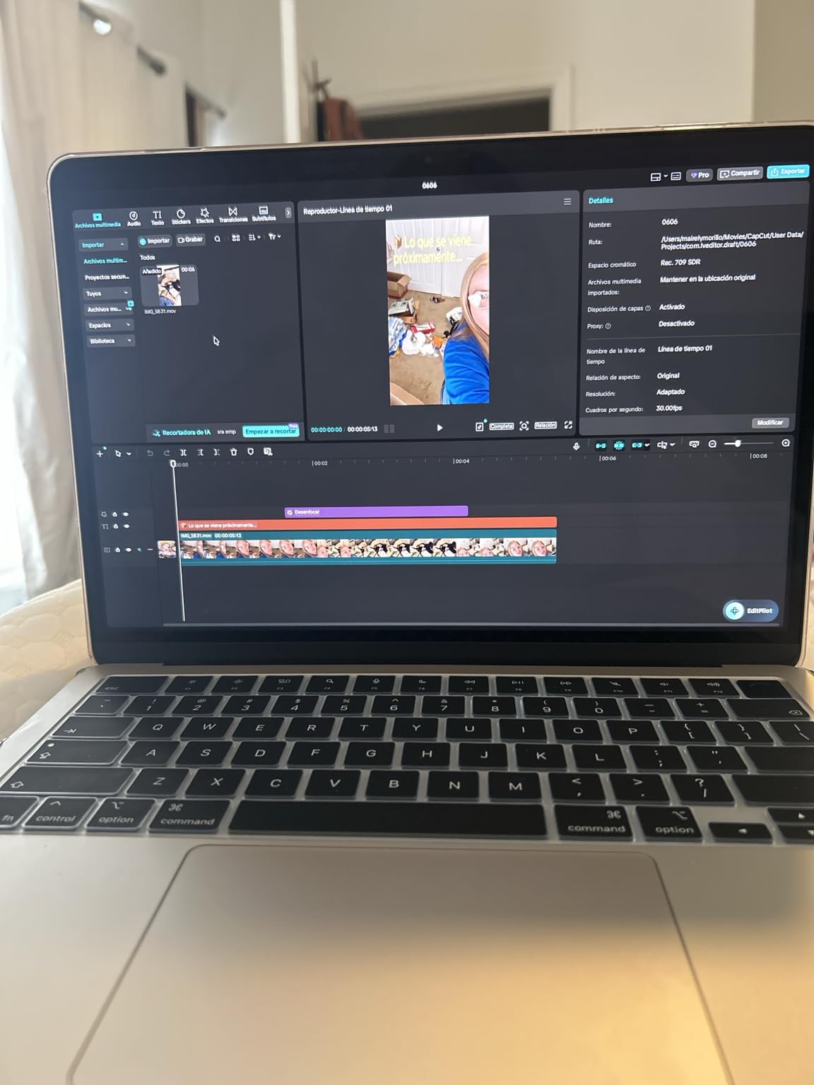 Apple 2026 MacBook Air 13-inch Laptop with M5 chip: Built for AI, 13.6-inch Liquid Retina Display, 16GB Unified Memory, 512GB SSD, 12MP Center Stage Camera, Touch ID, Wi-Fi 7; Silver customer photo 1
