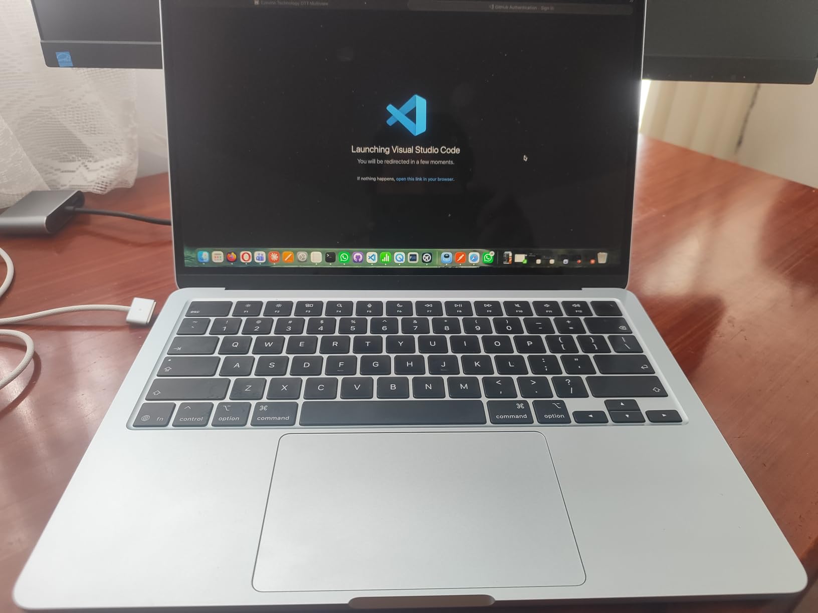 Apple 2026 MacBook Air 13-inch Laptop with M5 chip: Built for AI, 13.6-inch Liquid Retina Display, 24GB Unified Memory, 1TB SSD, 12MP Center Stage Camera, Touch ID, Wi-Fi 7; Midnight customer photo 1