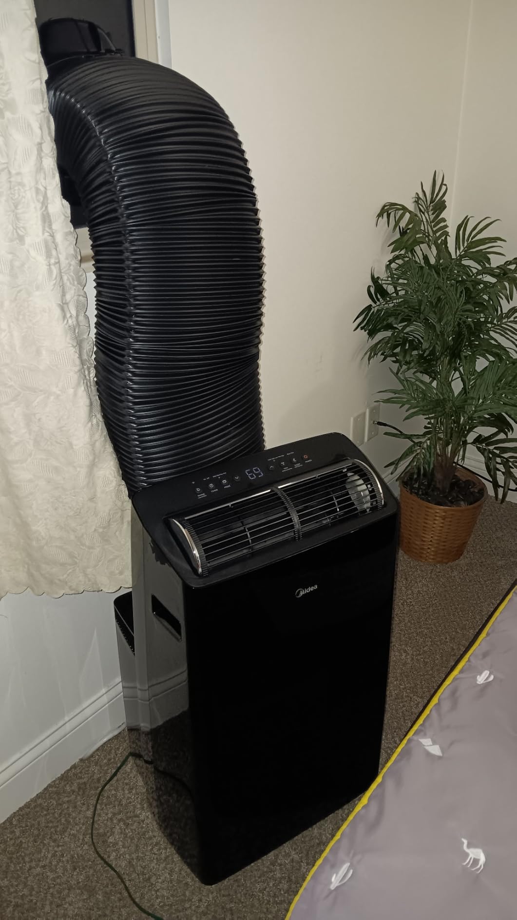 Midea Duo 12,000 BTU Portable Air Conditioner, Inverter Ultra Quiet customer photo 2