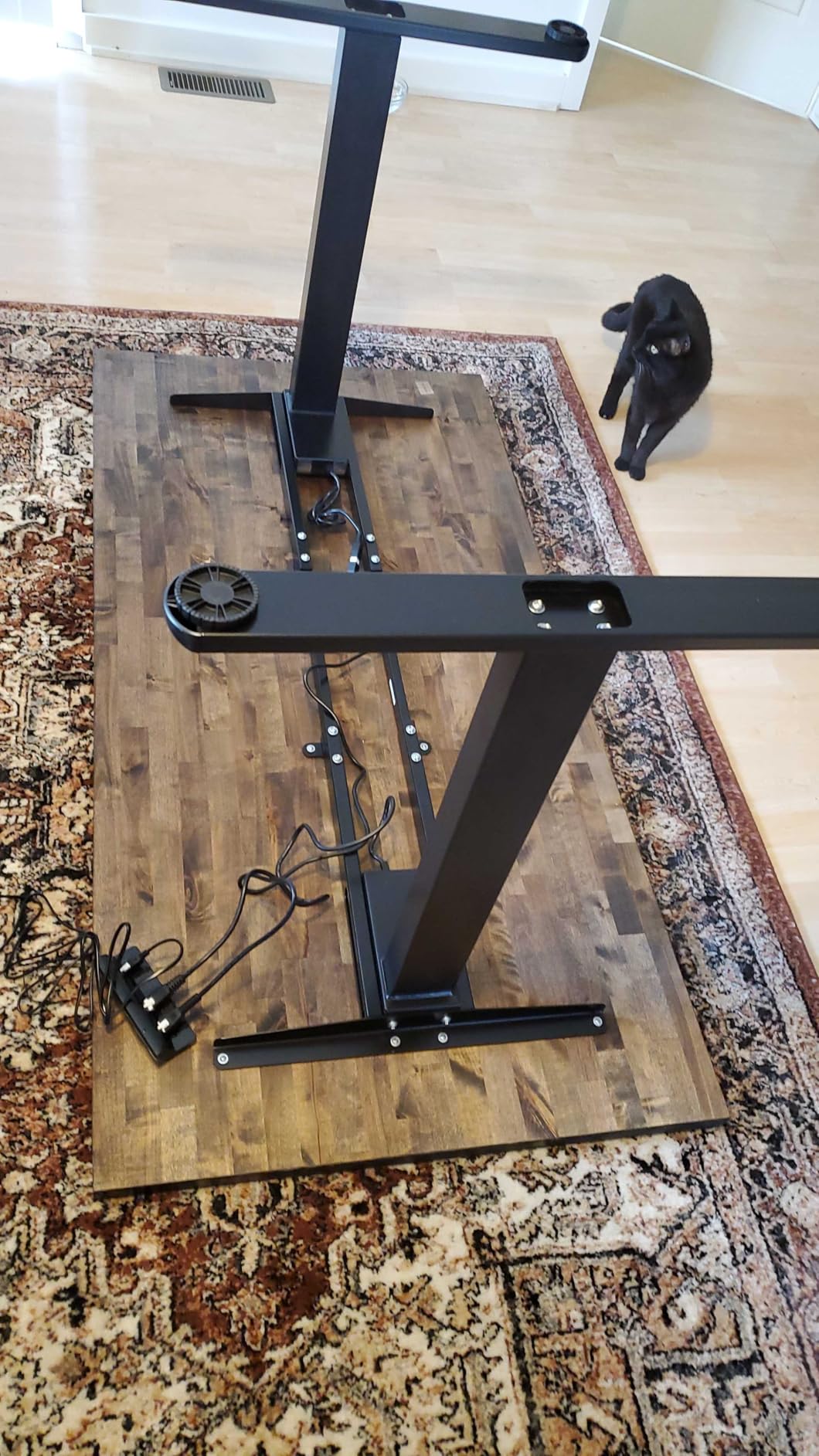HUANUO 3-Stage Dual Motor Electric Standing Desk Frame, 265 lbs, Black customer photo 2