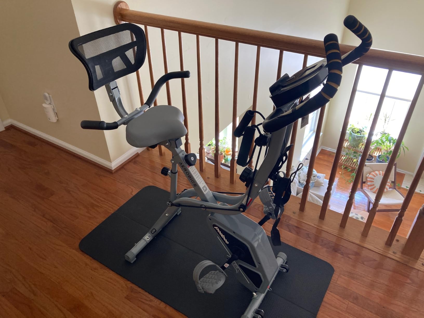 pooboo Folding Magnetic X‑Bike, Upright Exercise Bike for Home Gym | Foldable Indoor Stationary Cycling Bike, 8‑Level Resistance, 6.6 LBS Flywheel, 300 LB Capacity, Back Support Cushion customer photo 2