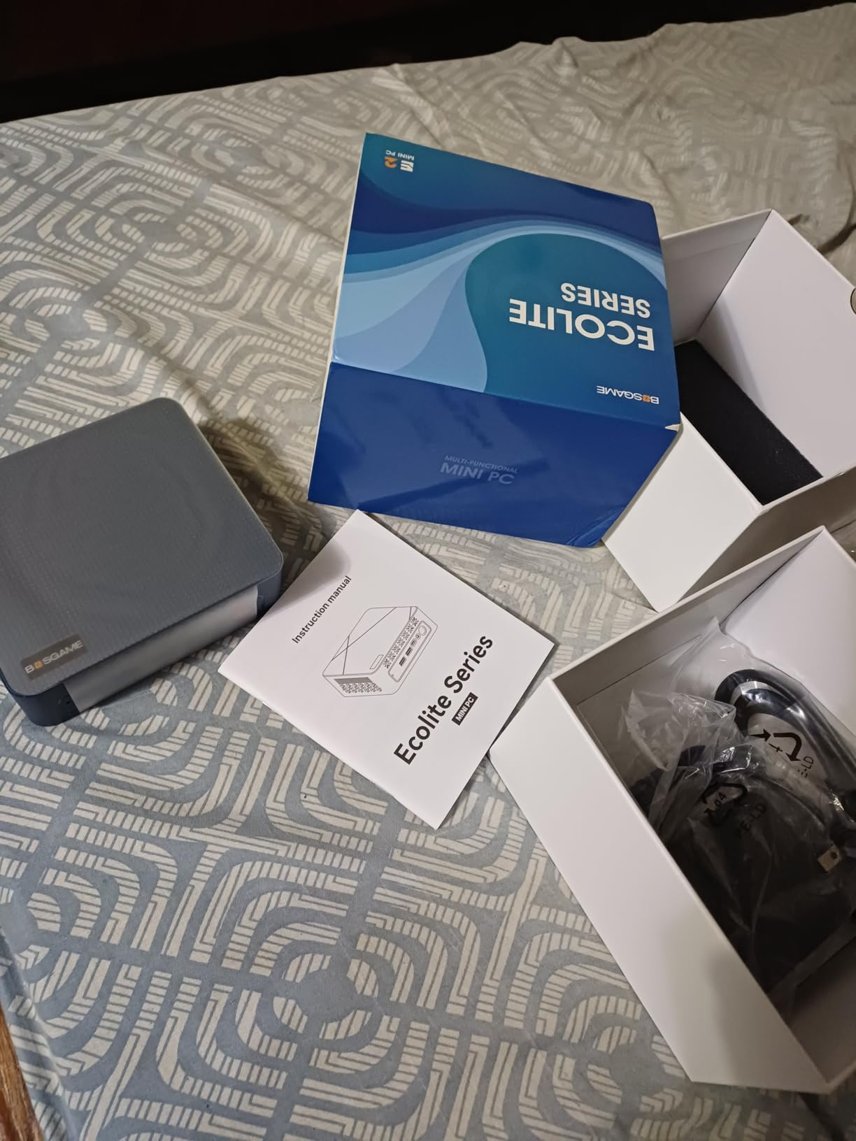 BOSGAME Mini PC M5, Ryzen AI Max+ 395, 128GB LPDDR5 RAM, 2TB NVMe SSD customer photo 1